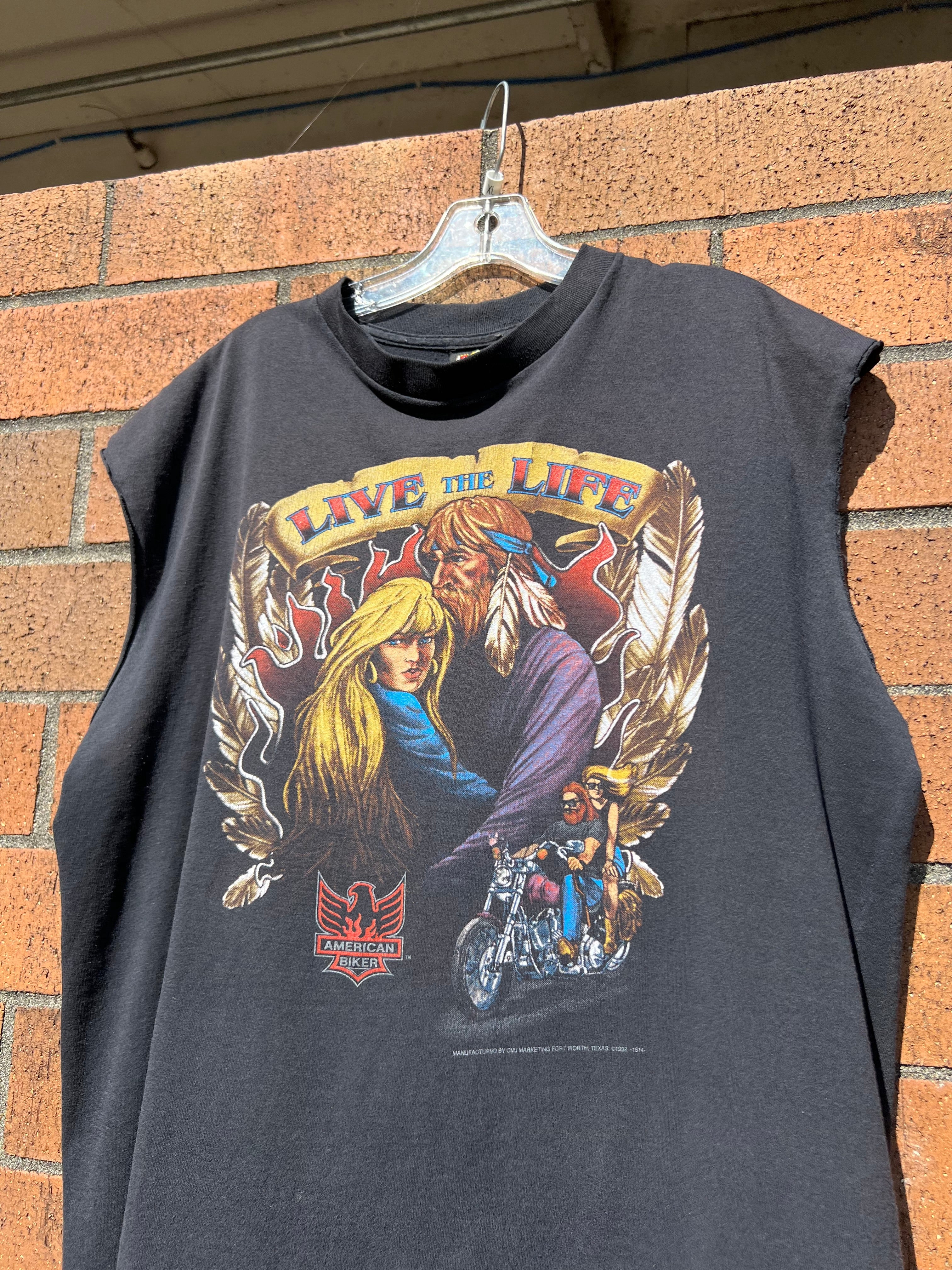 1992 3D Emblem Live the Life Muscle Shirt XL