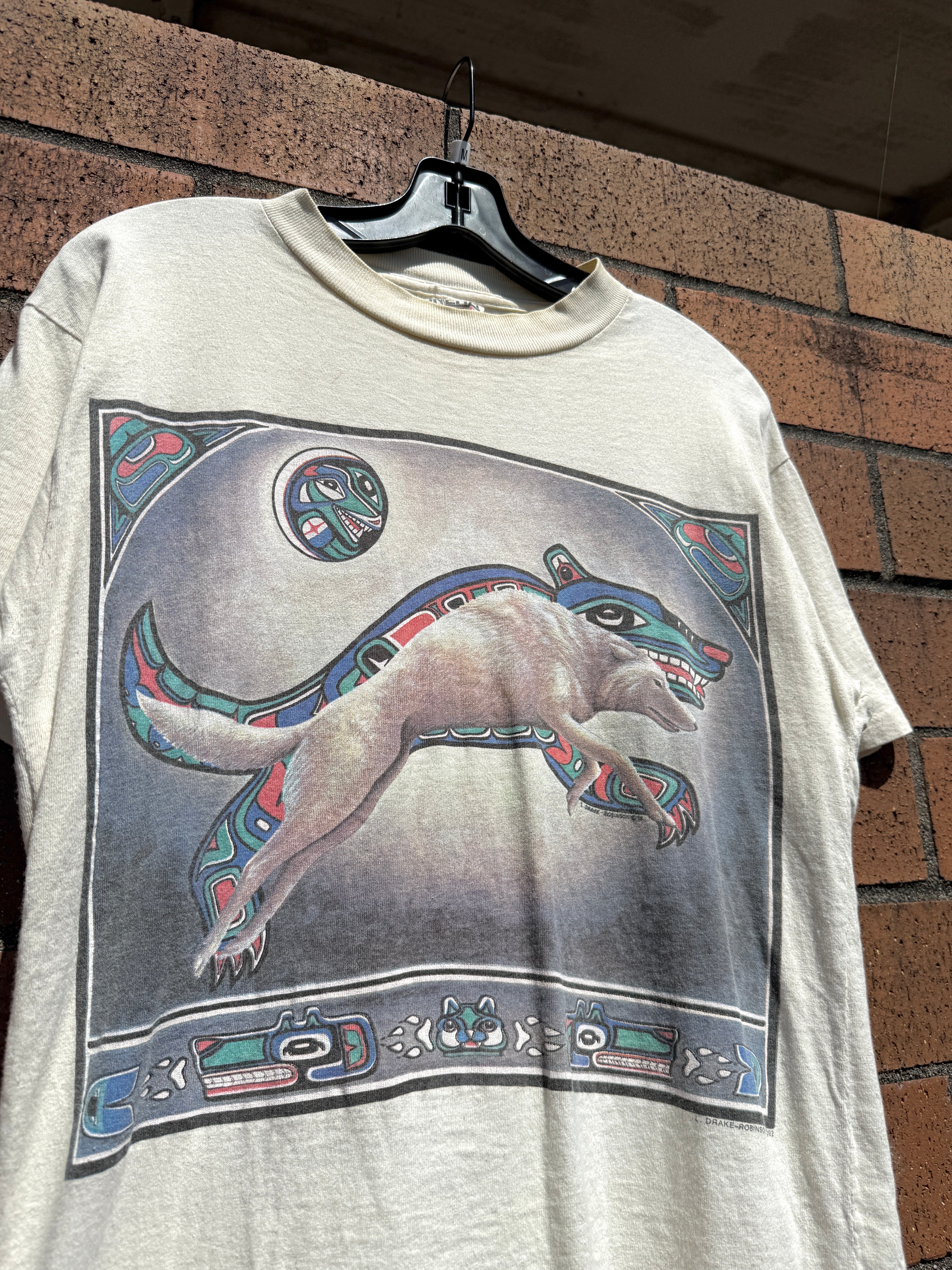 1992 Native American Wolf Art Tee Size M