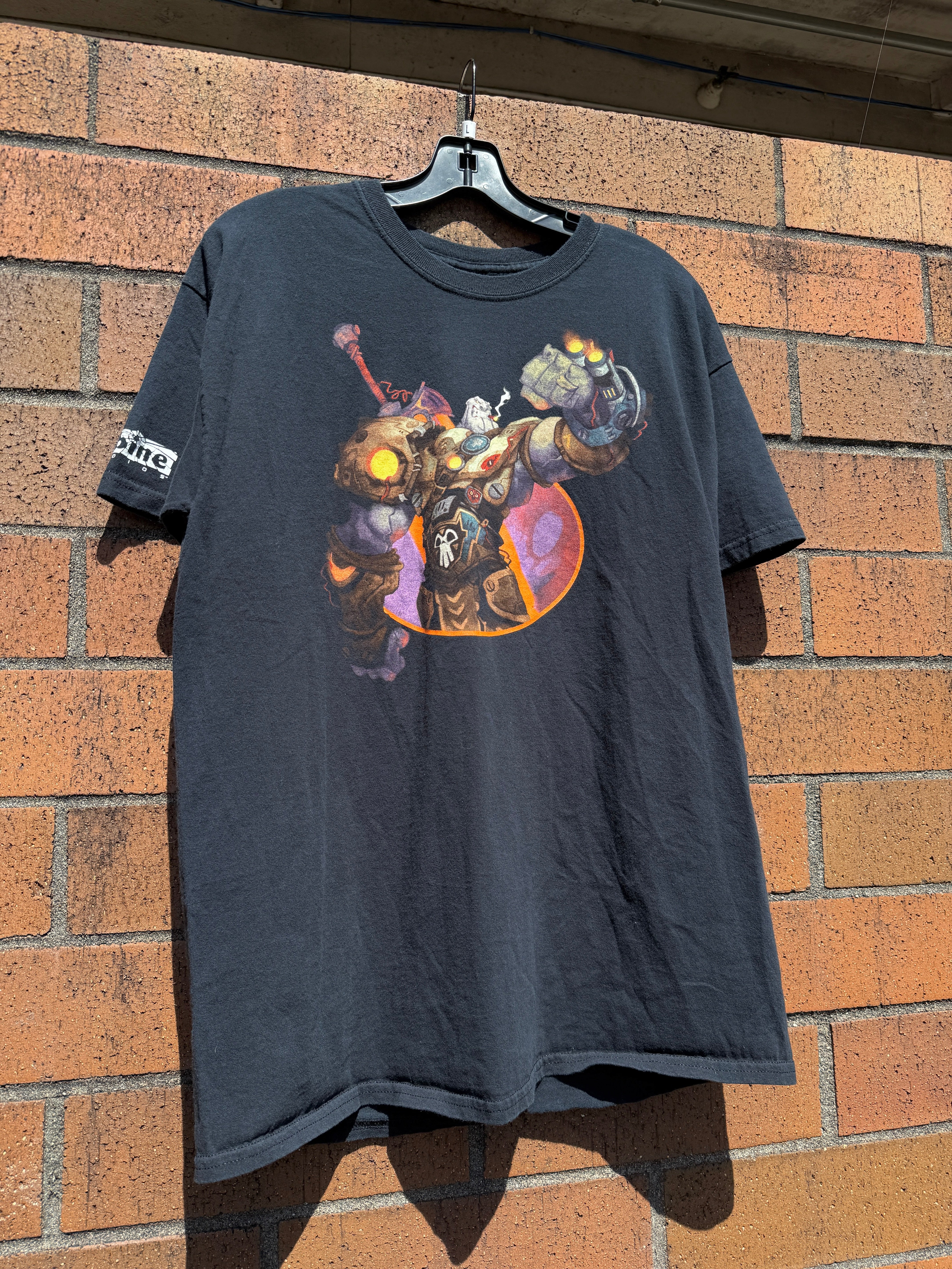 2010s Wildstar Carbine Studios Video Game Tee Size L