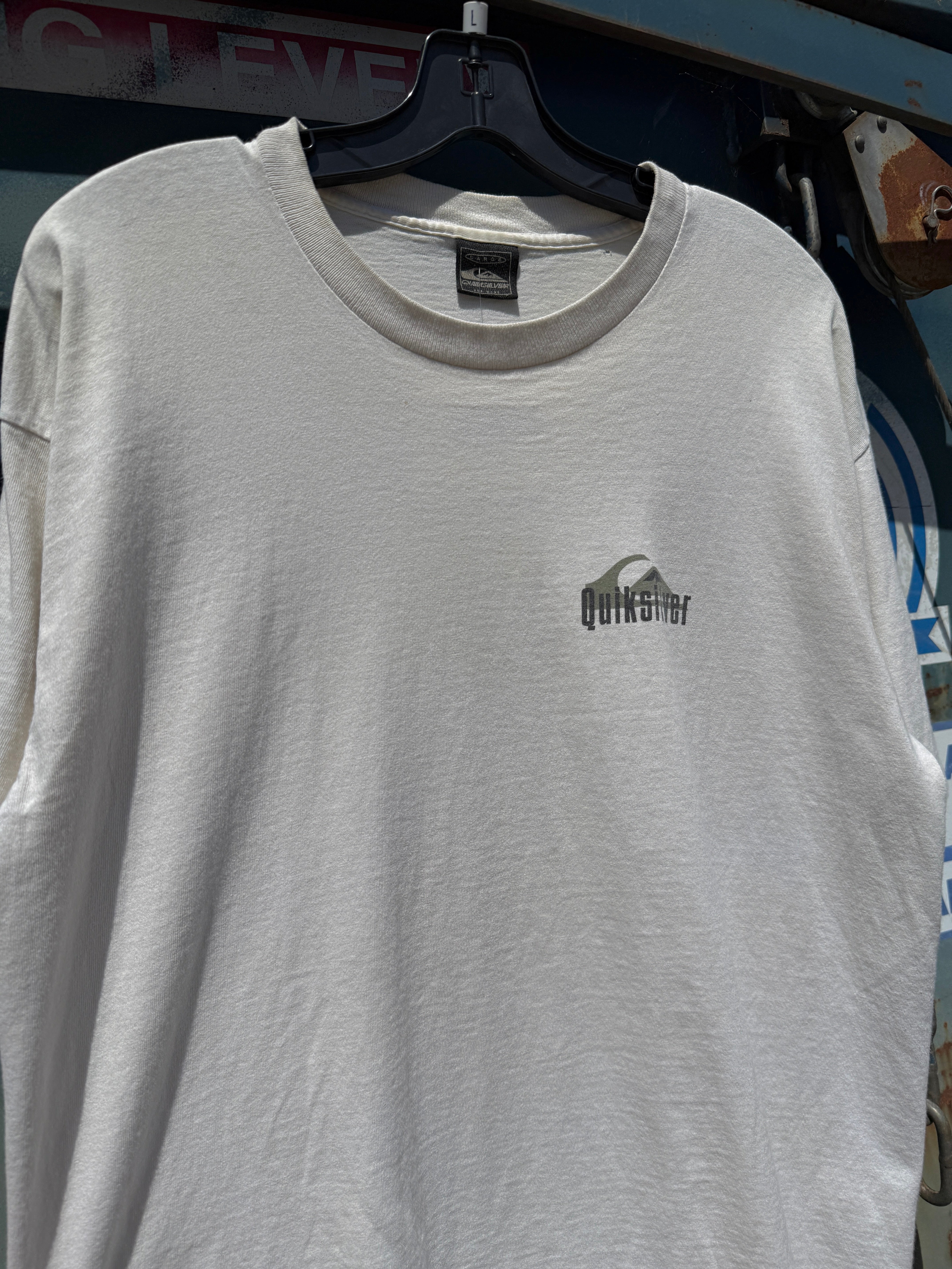 90s Quiksilver Surfing Equipment Tee Size L
