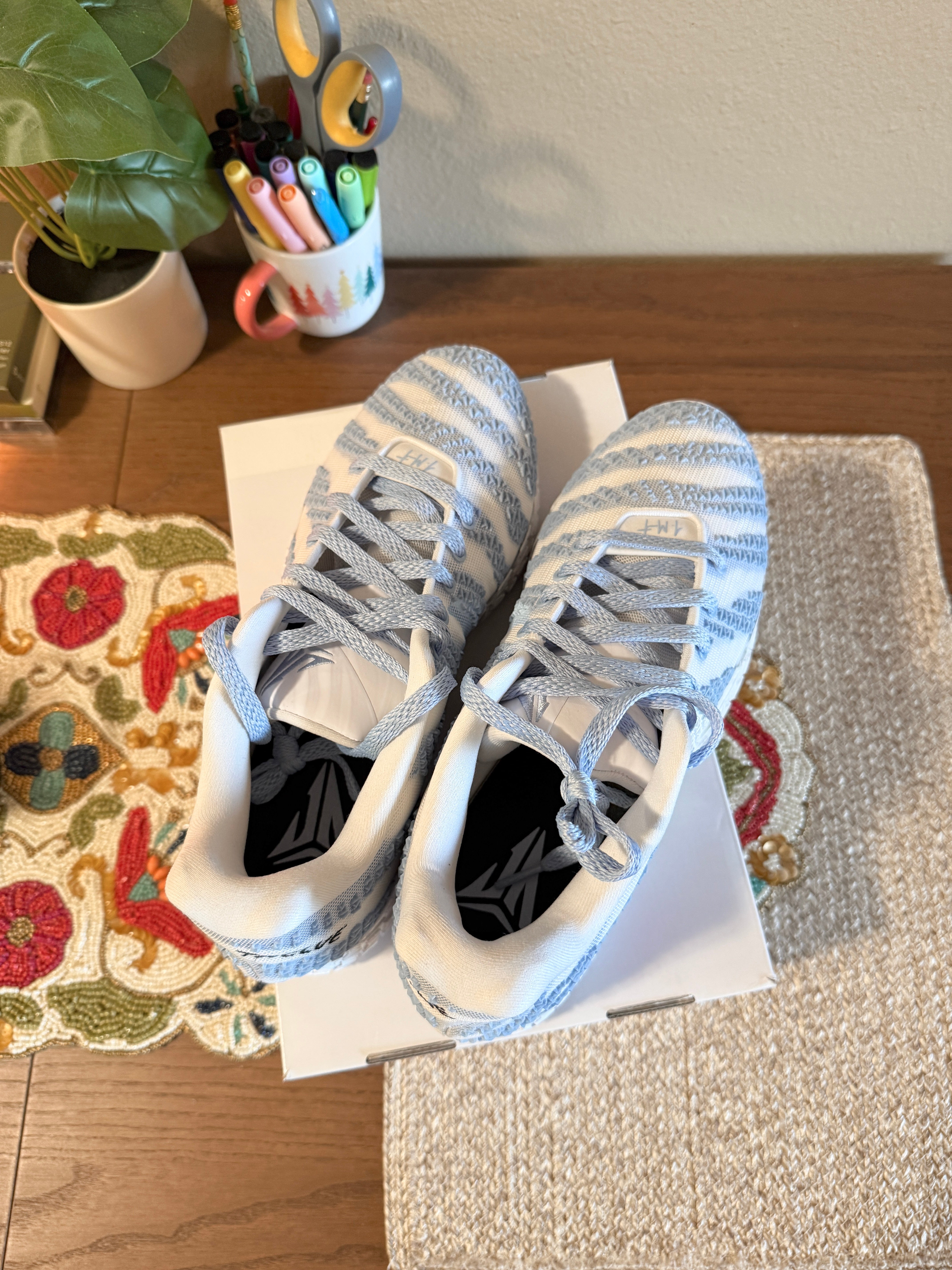 Nike Ja 3 By You White / Blue Size 9.5 MISSING LID