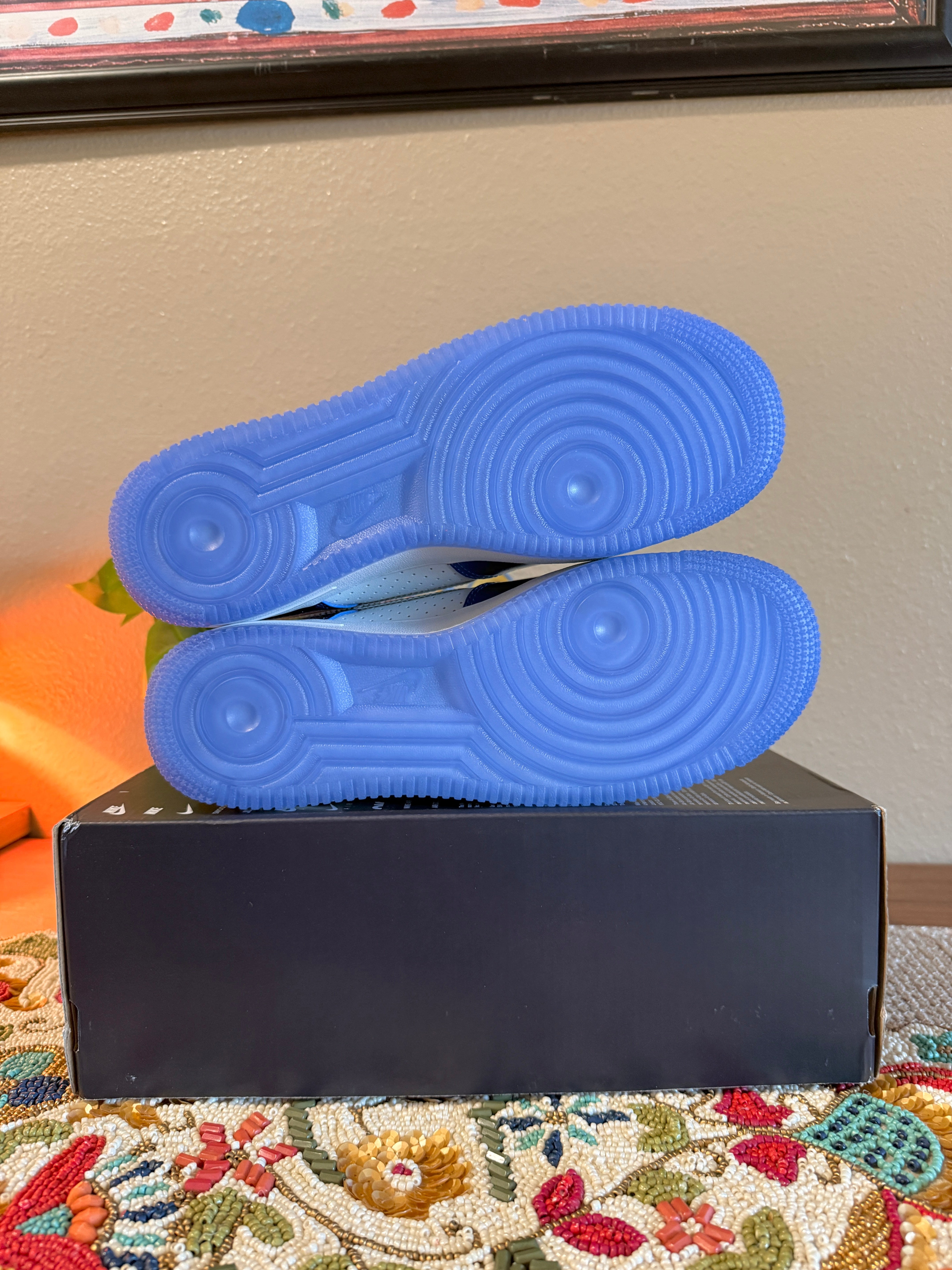 Nike Air Force 1 '07 LV8 Light Photo Blue Photon Dust Size 8 MISSING LID