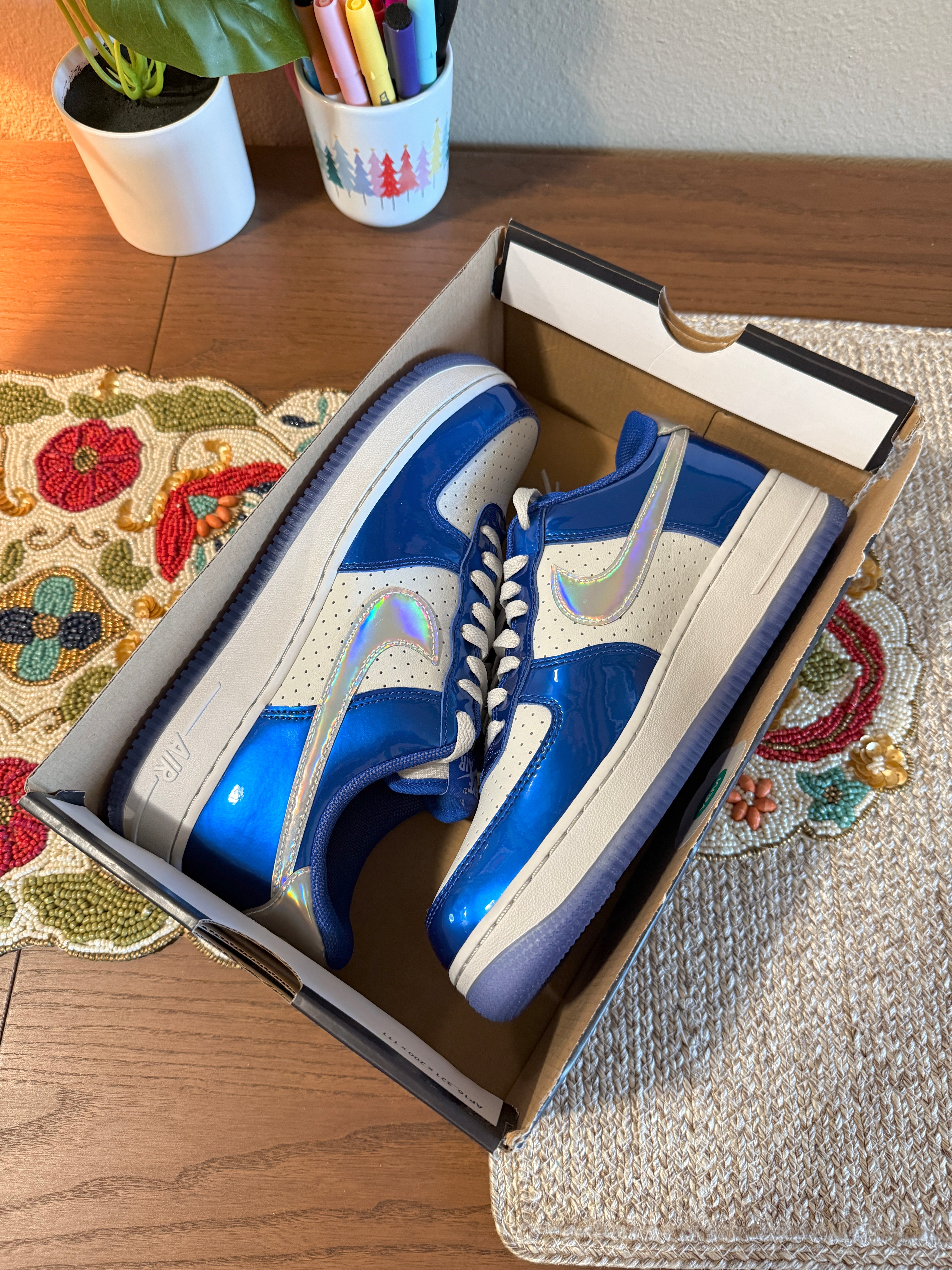 Nike Air Force 1 '07 LV8 Light Photo Blue Photon Dust Size 8 MISSING LID