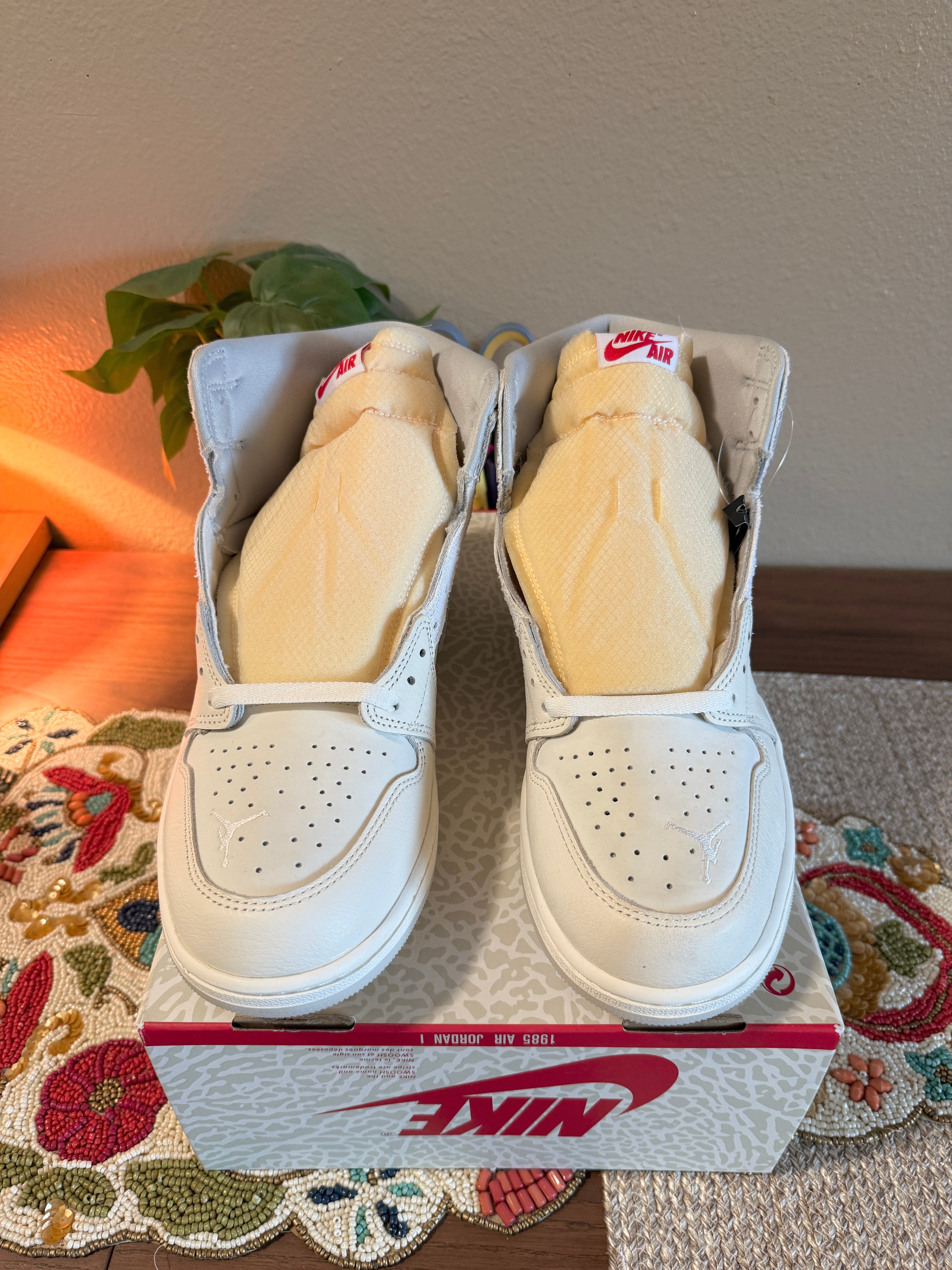 Jordan 1 Retro High OG Sail University Red Size 12 MISSING LID