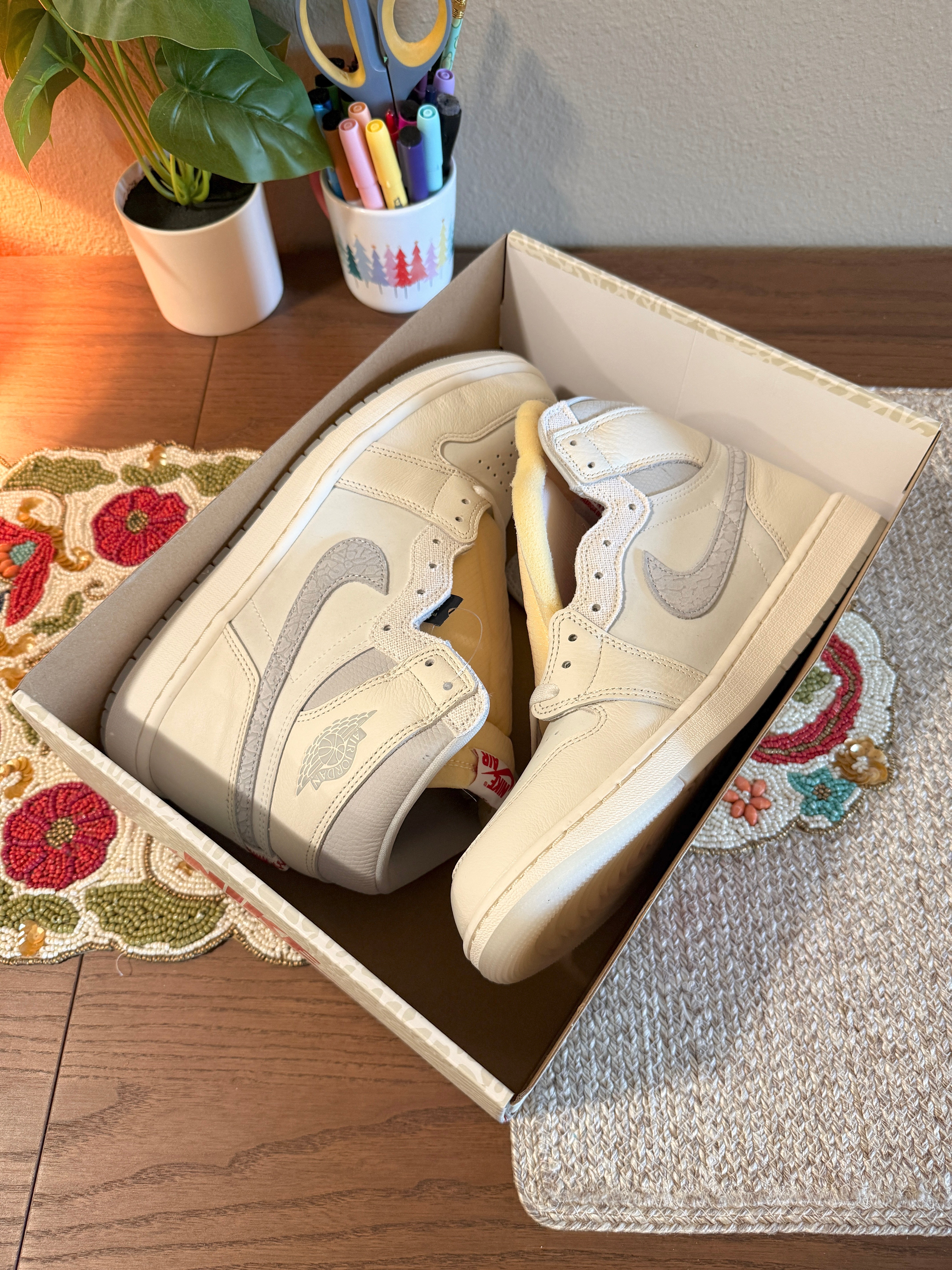 Jordan 1 Retro High OG Sail University Red Size 12 MISSING LID