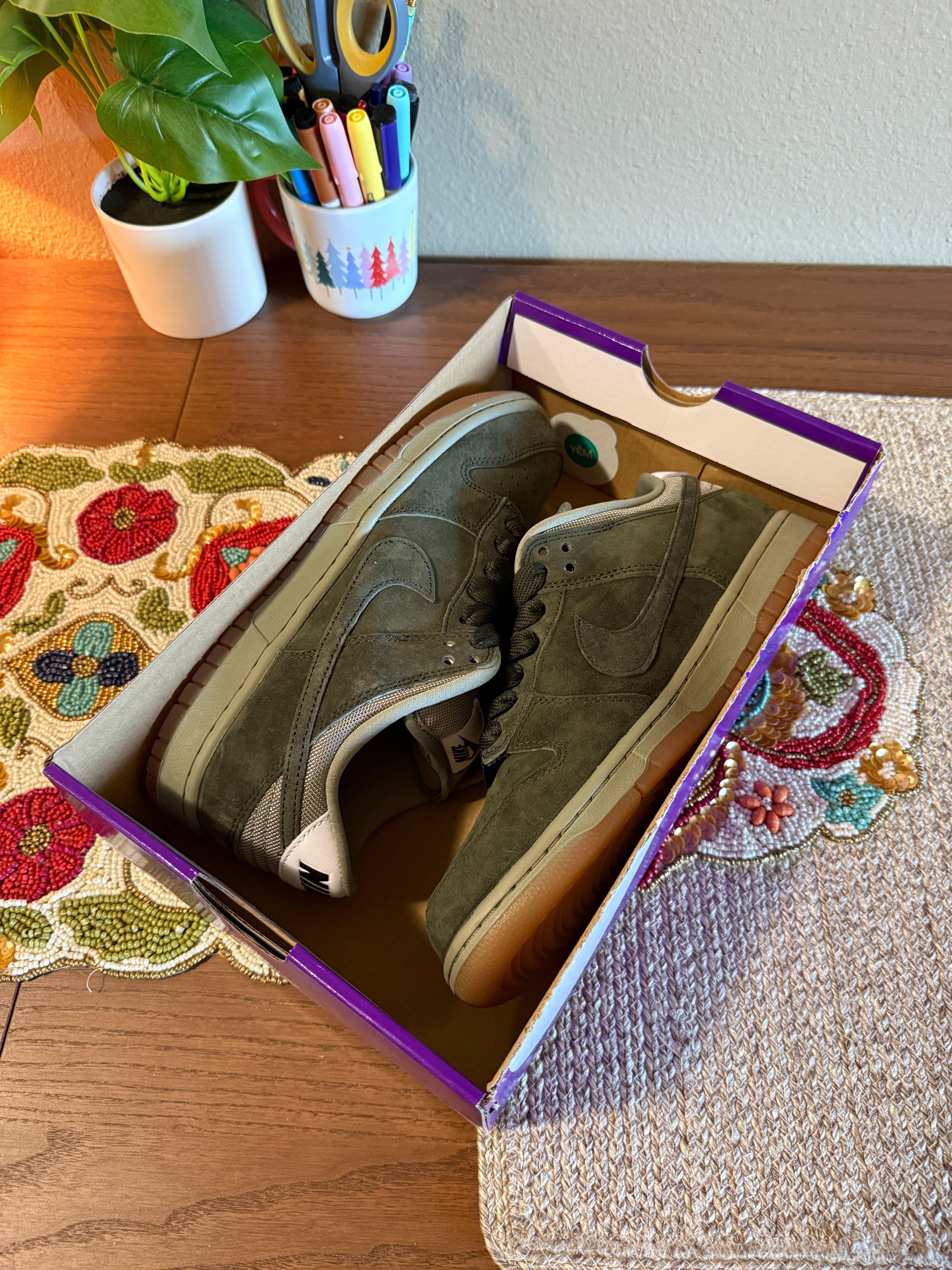 Nike SB Dunk Low Pro B Sequoia Size 8.5 MISSING LID
