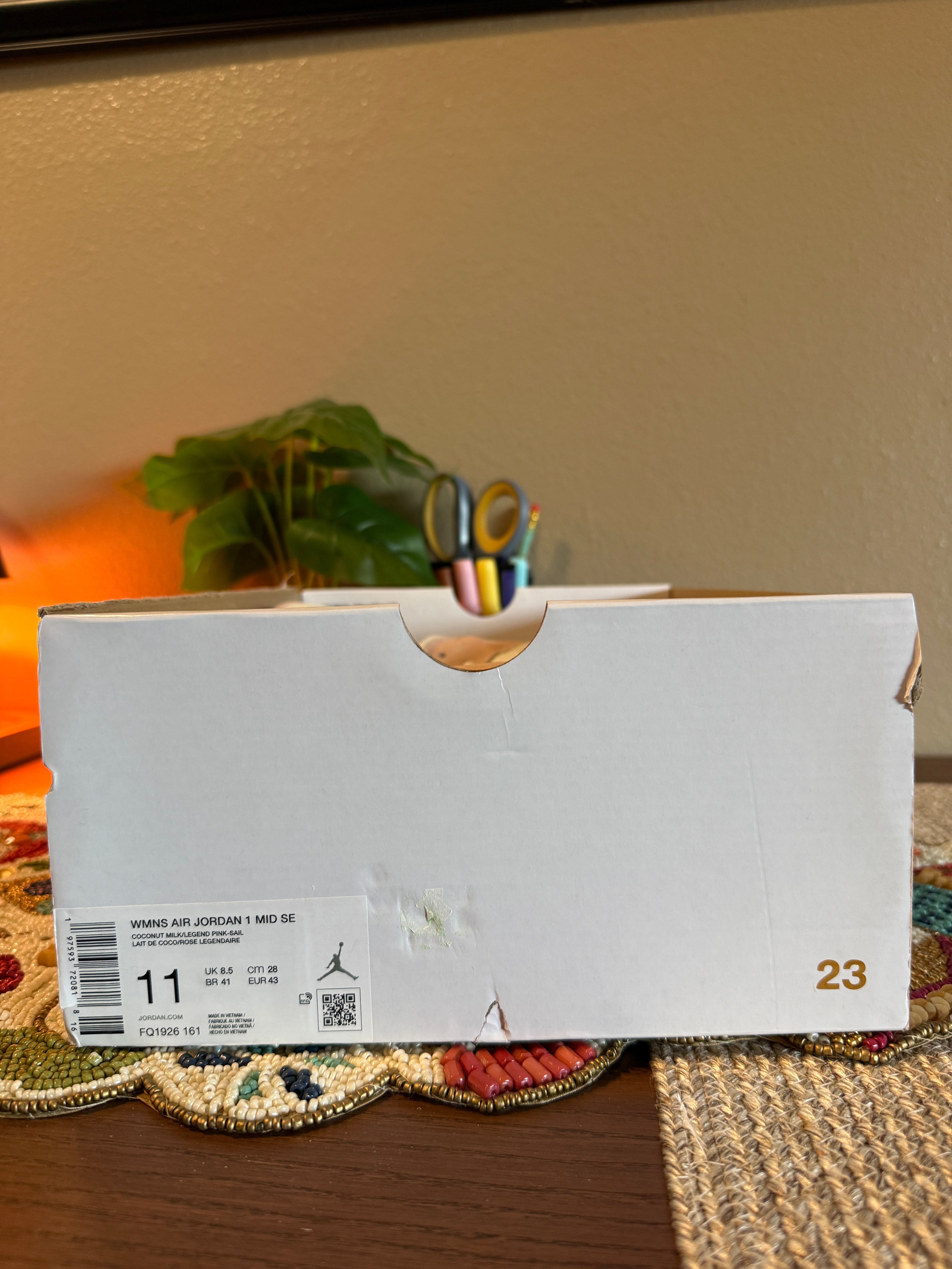 Jordan 1 Mid SE Seersucker Size 9.5M / 11W MISSING LID