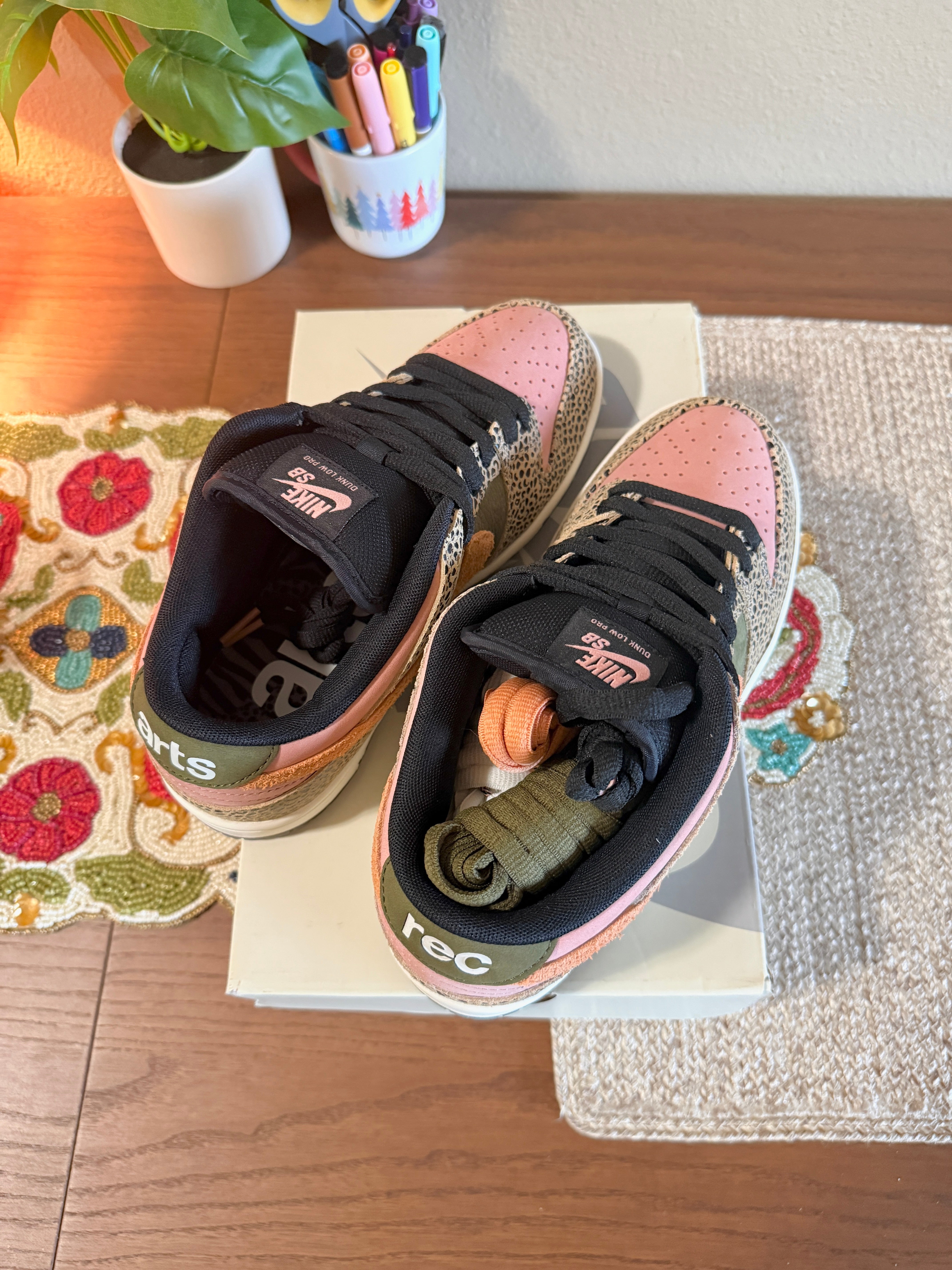 Nike SB Dunk Low Arts-Rec Size 8