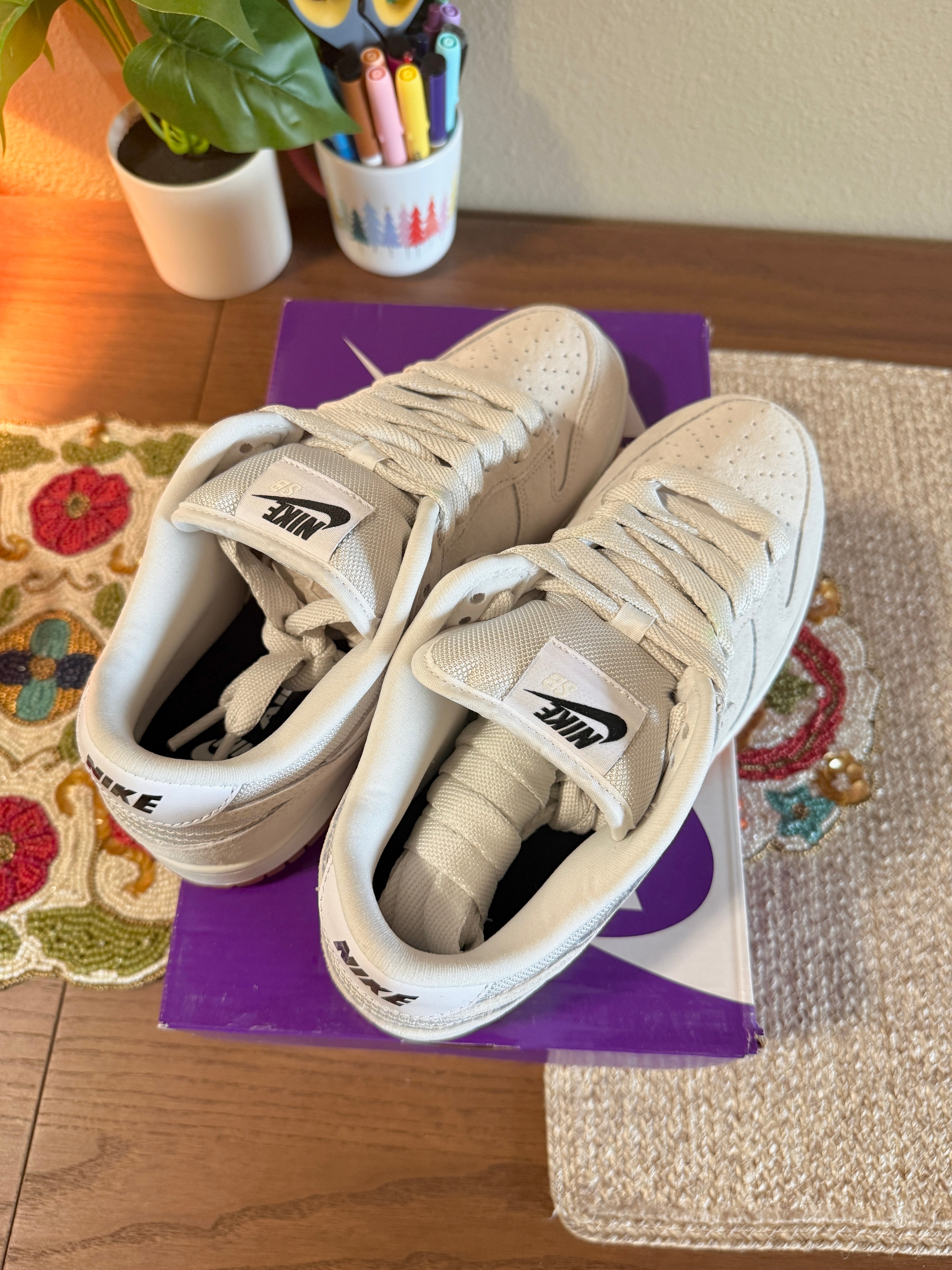 Nike SB Dunk Low Pro B Pale Ivory Size 8