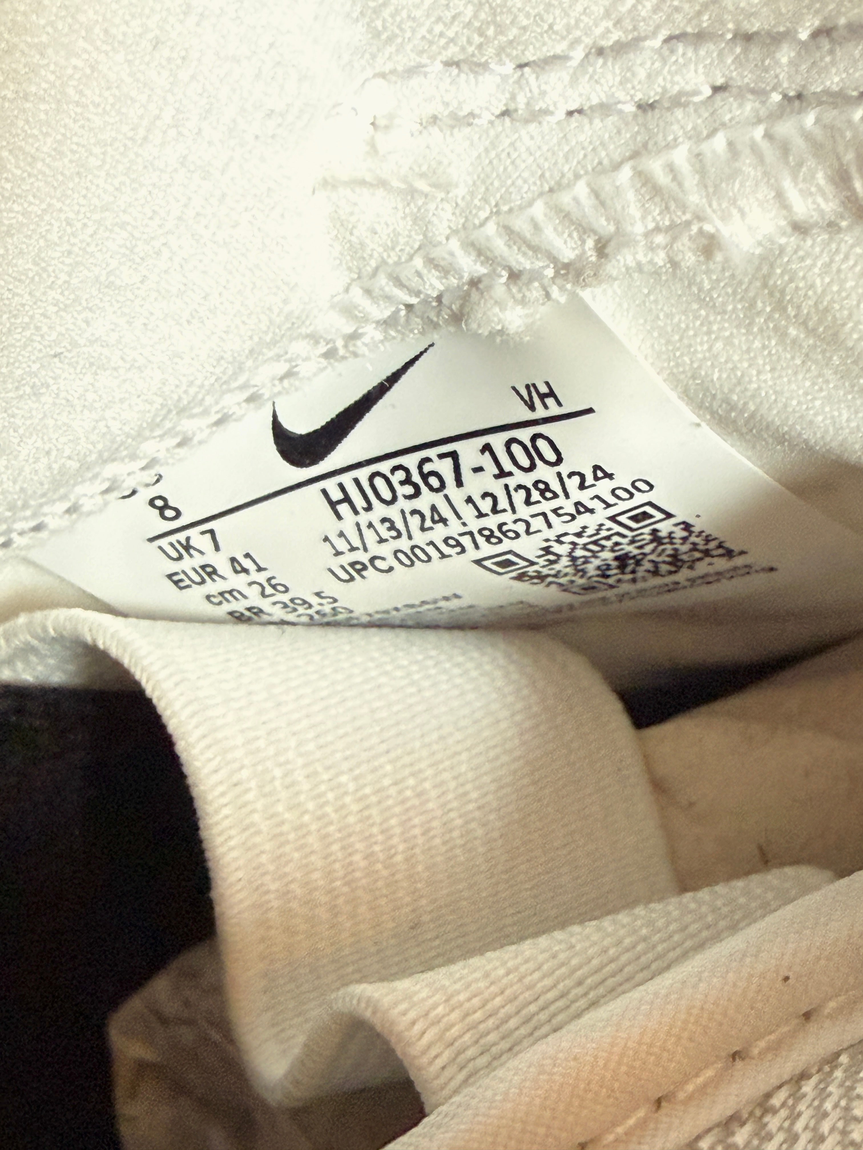 Nike SB Dunk Low Pro B Pale Ivory Size 8