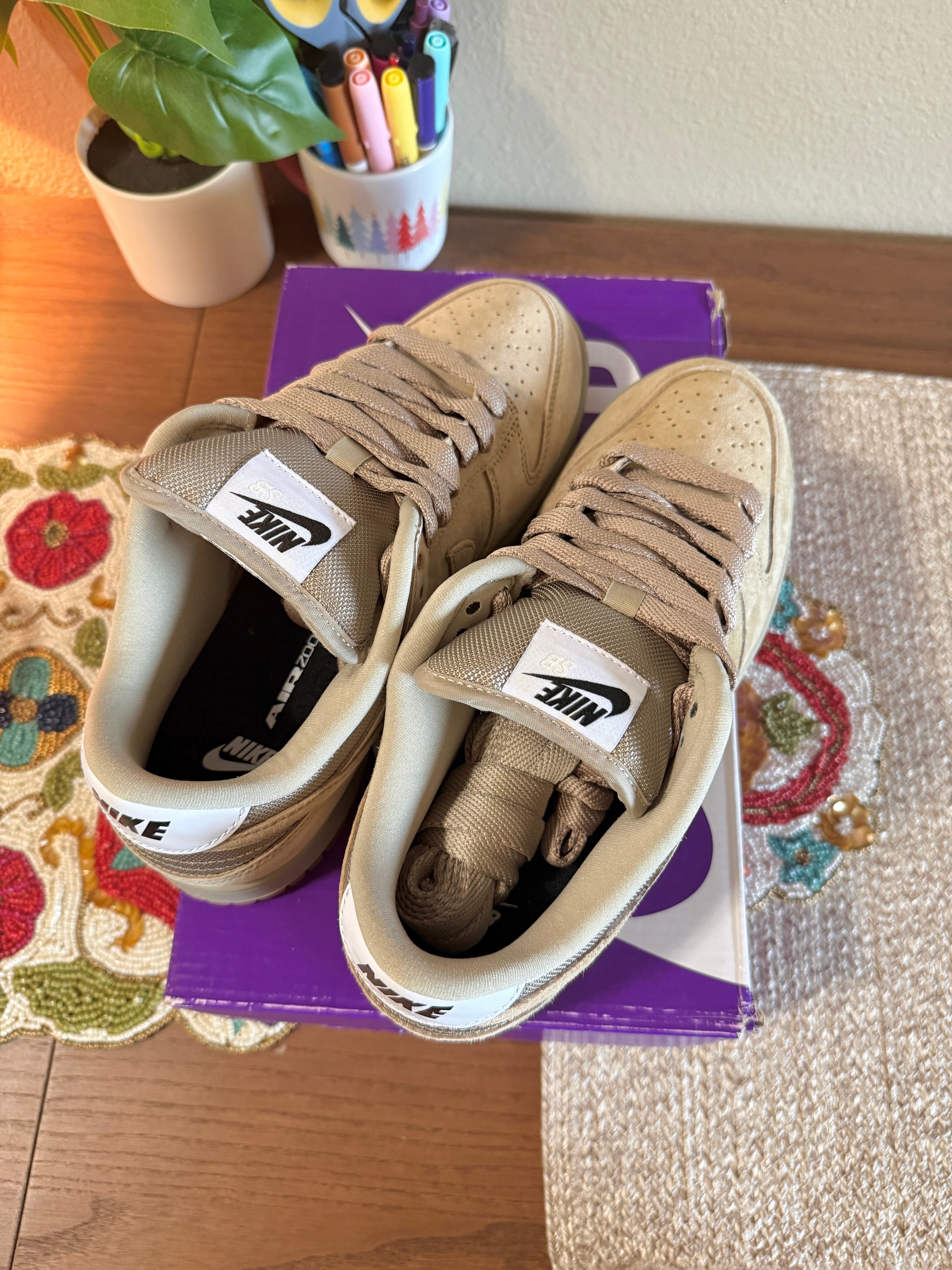 Nike SB Dunk Low Pro B Parachute Beige Size 8