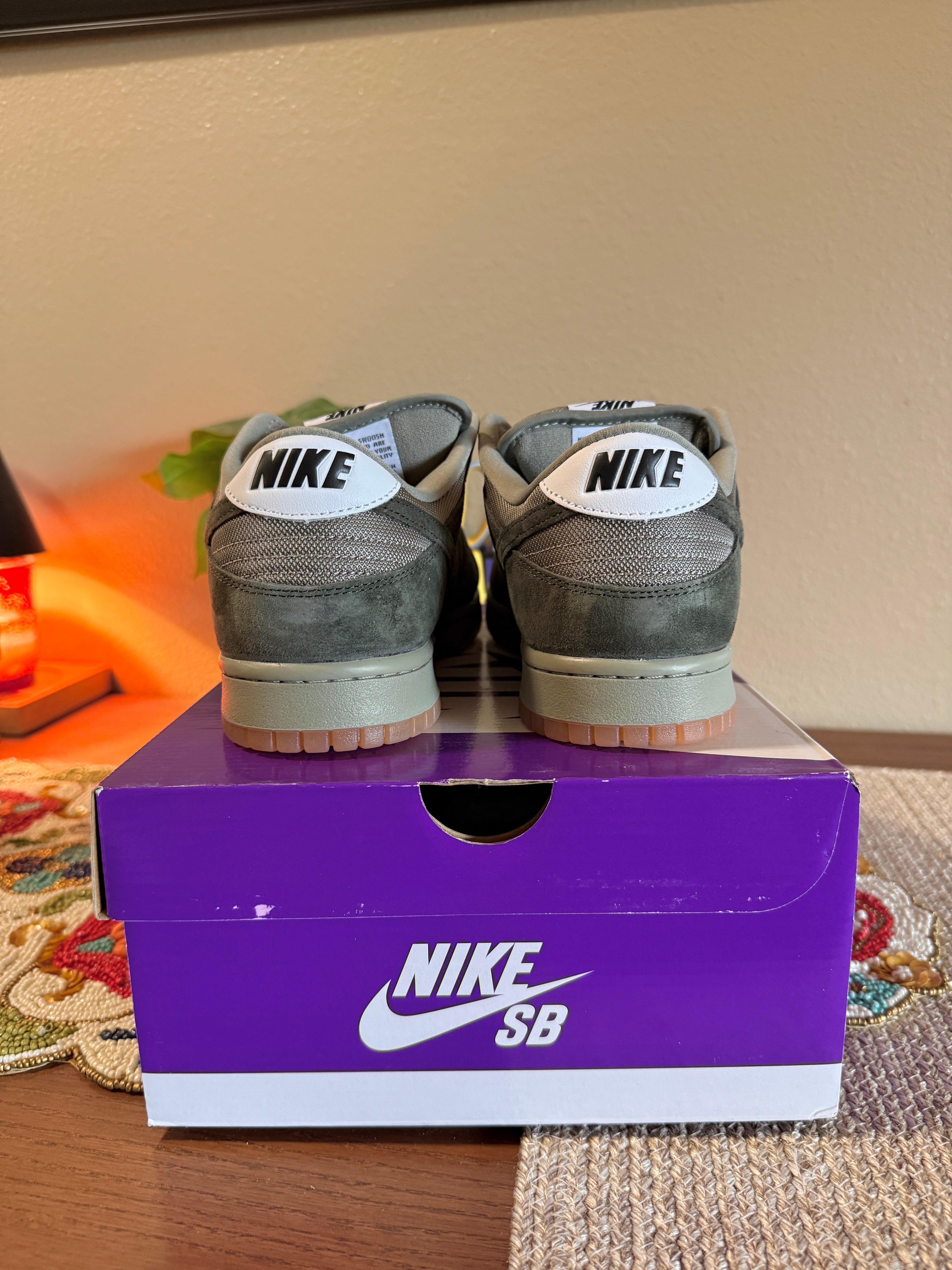 Nike SB Dunk Low Pro B Sequoia Size 9.5