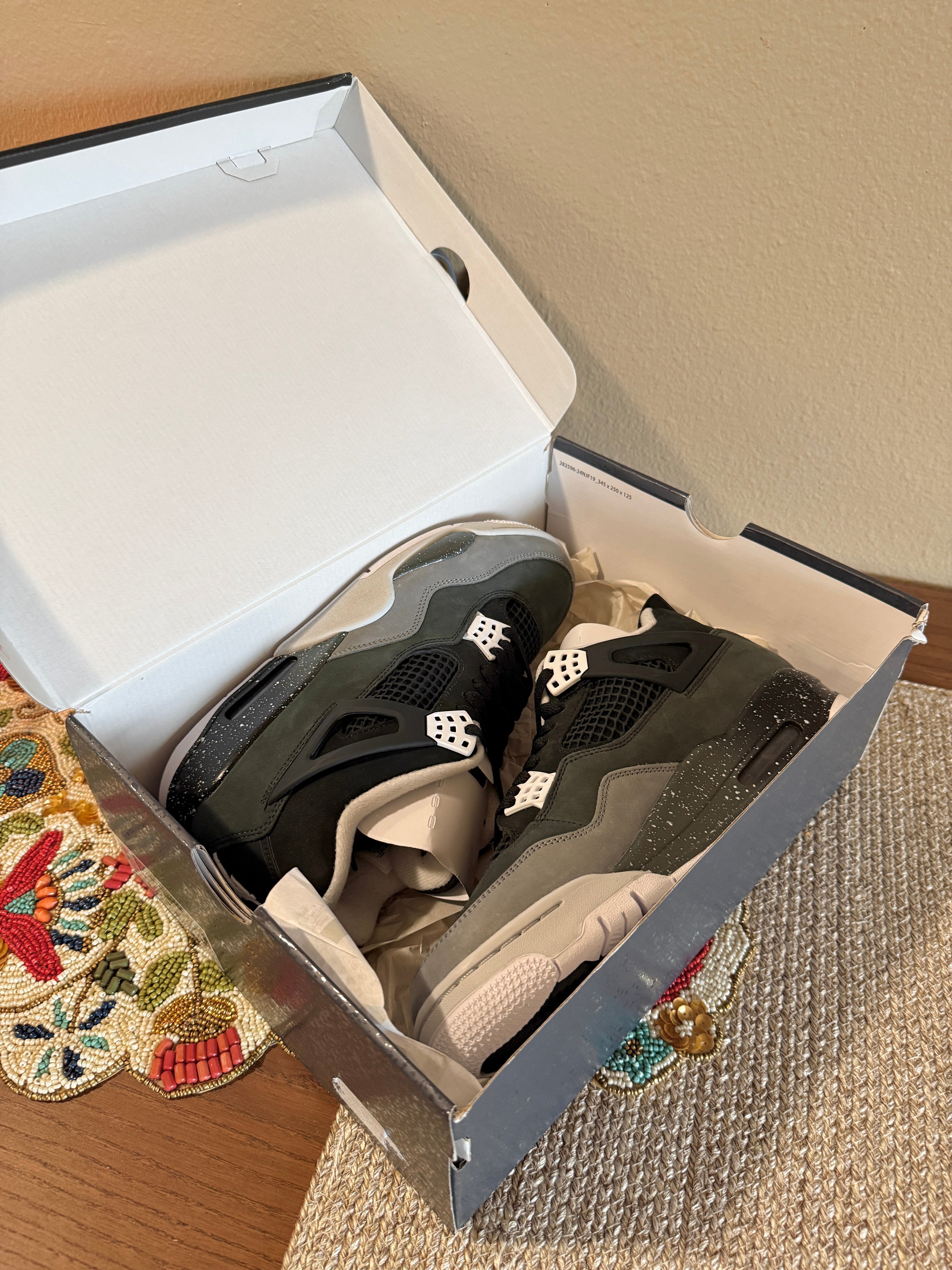 Jordan 4 Retro Fear (2024) Size 10
