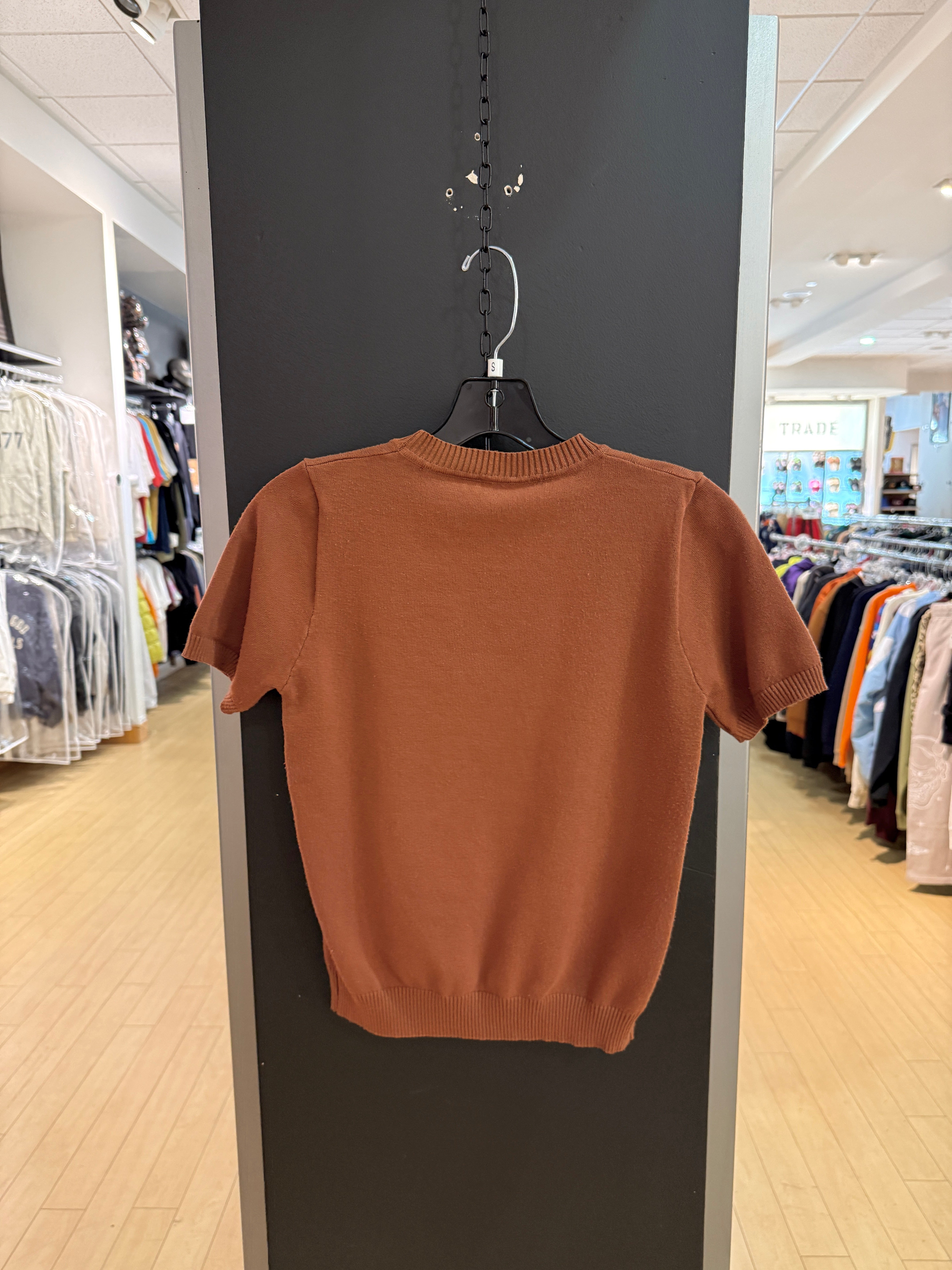 Y2K Chanel Bootleg Camel Brown Short Sleeve Sweater Size Small