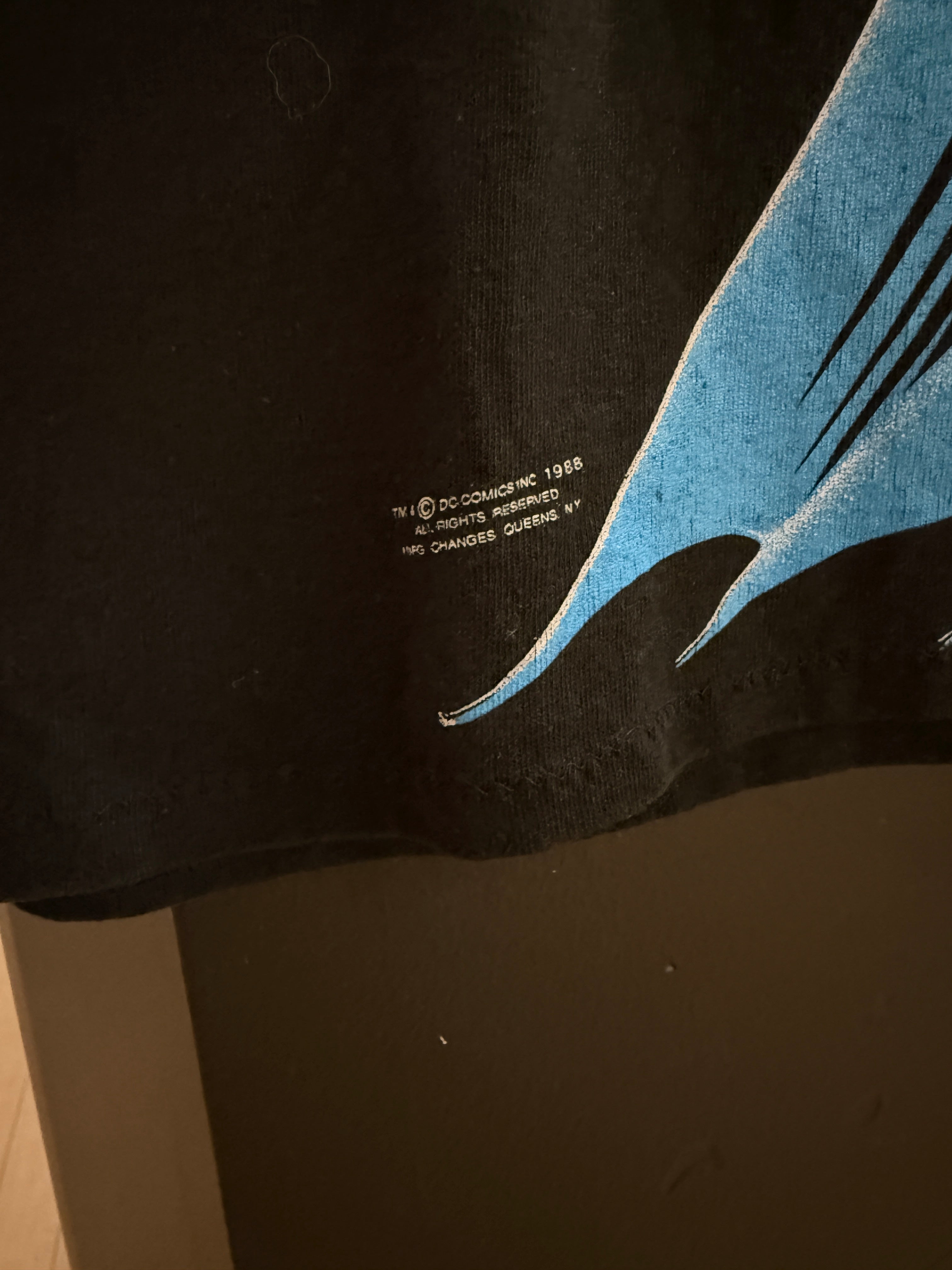 1988 Batman Fruit of the Loom Tee (Cropped) Size L