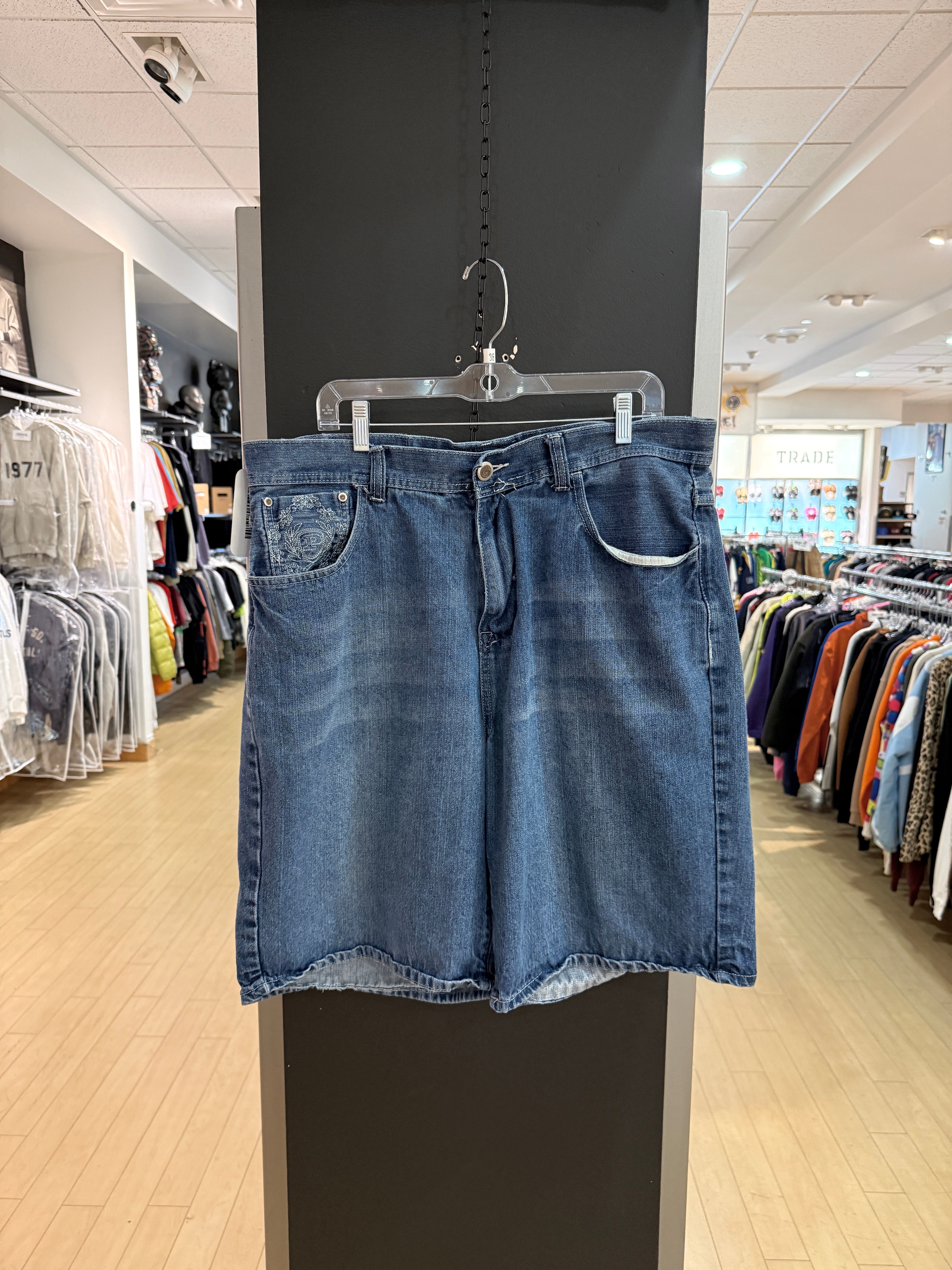 Y2K Phat Farm Crest Pocket Denim Jorts Size 38