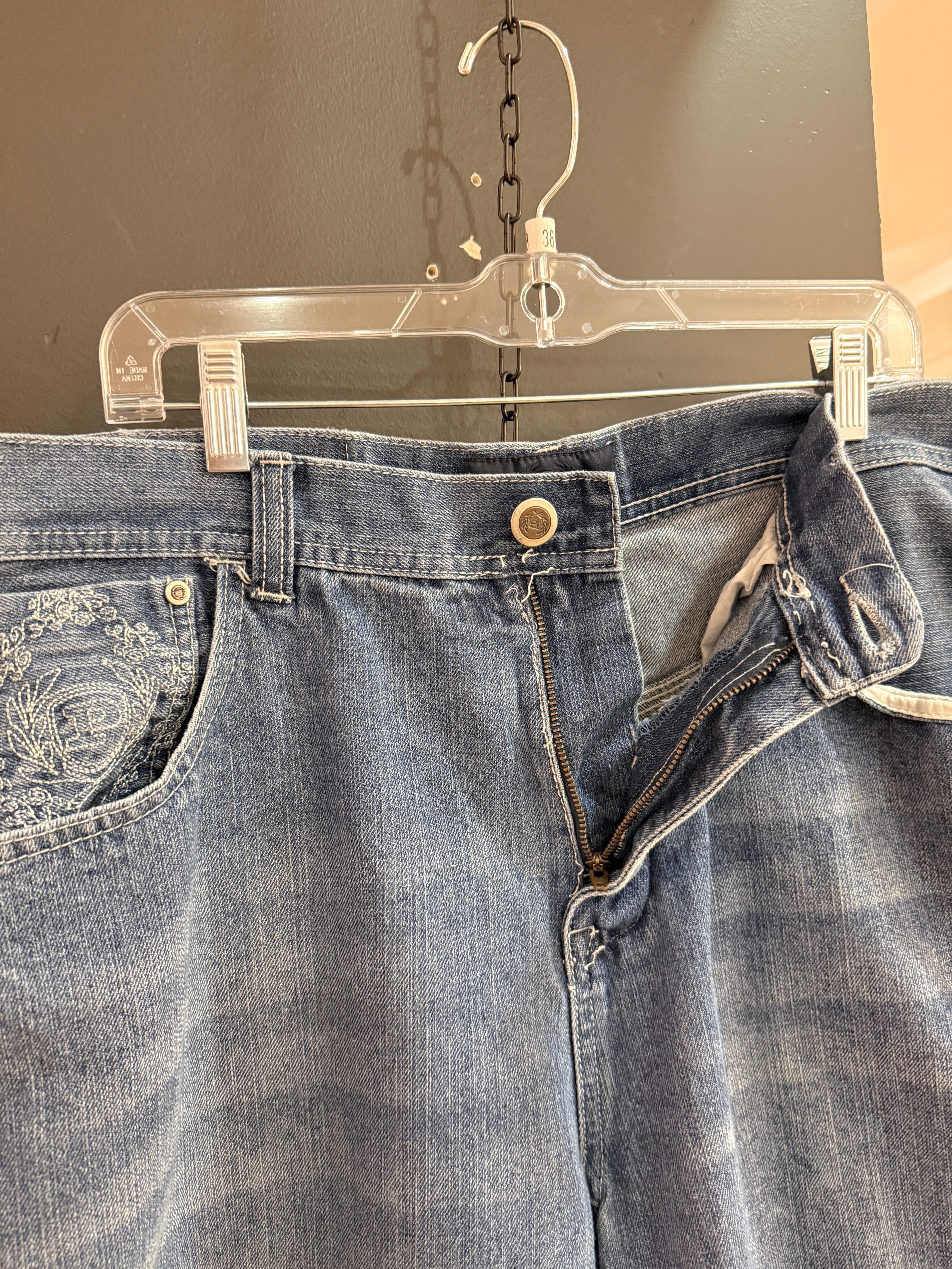 Y2K Phat Farm Crest Pocket Denim Jorts Size 38