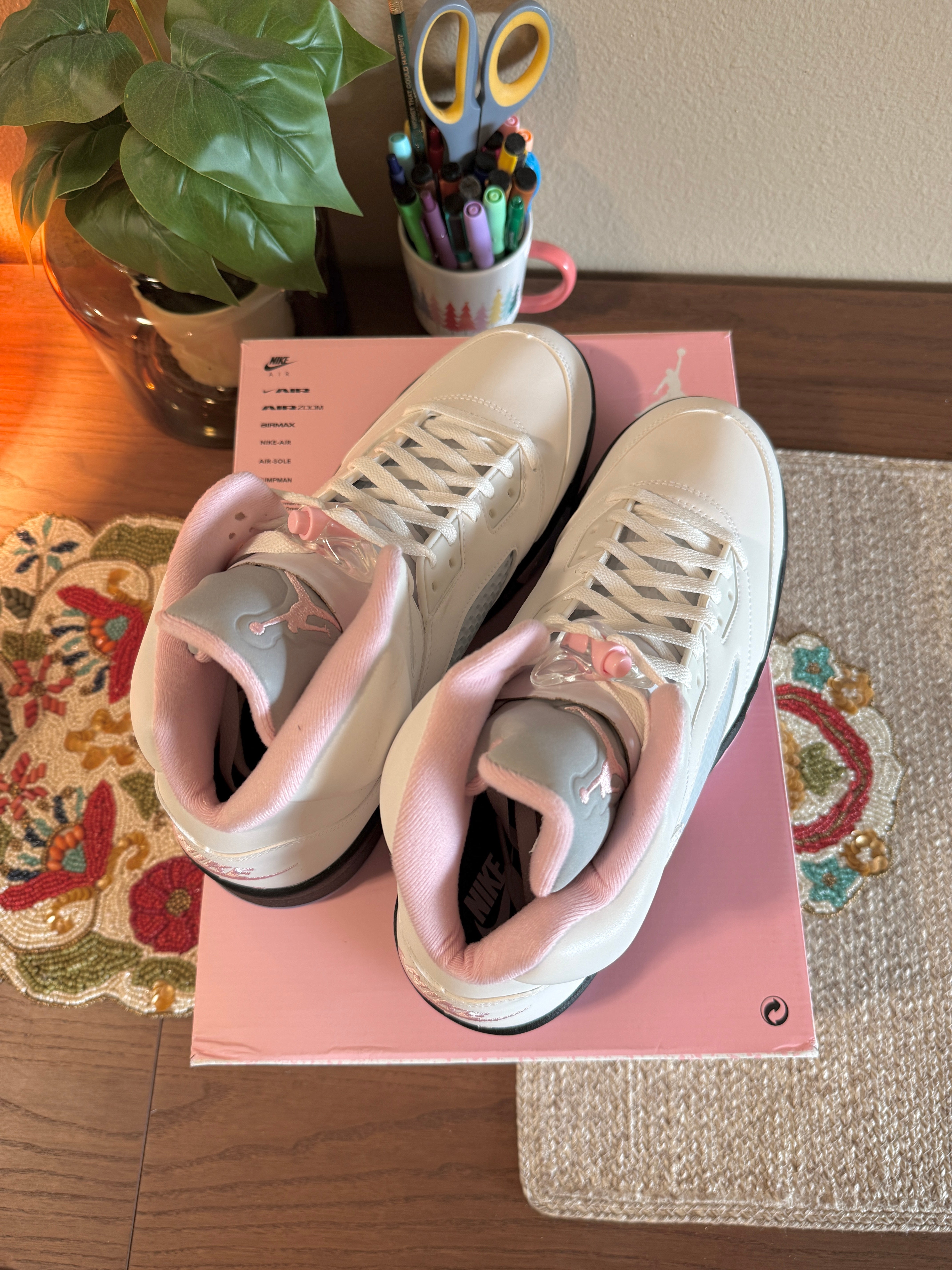 Jordan 5 Retro Medium Soft Pink Size 13 MISSING LID