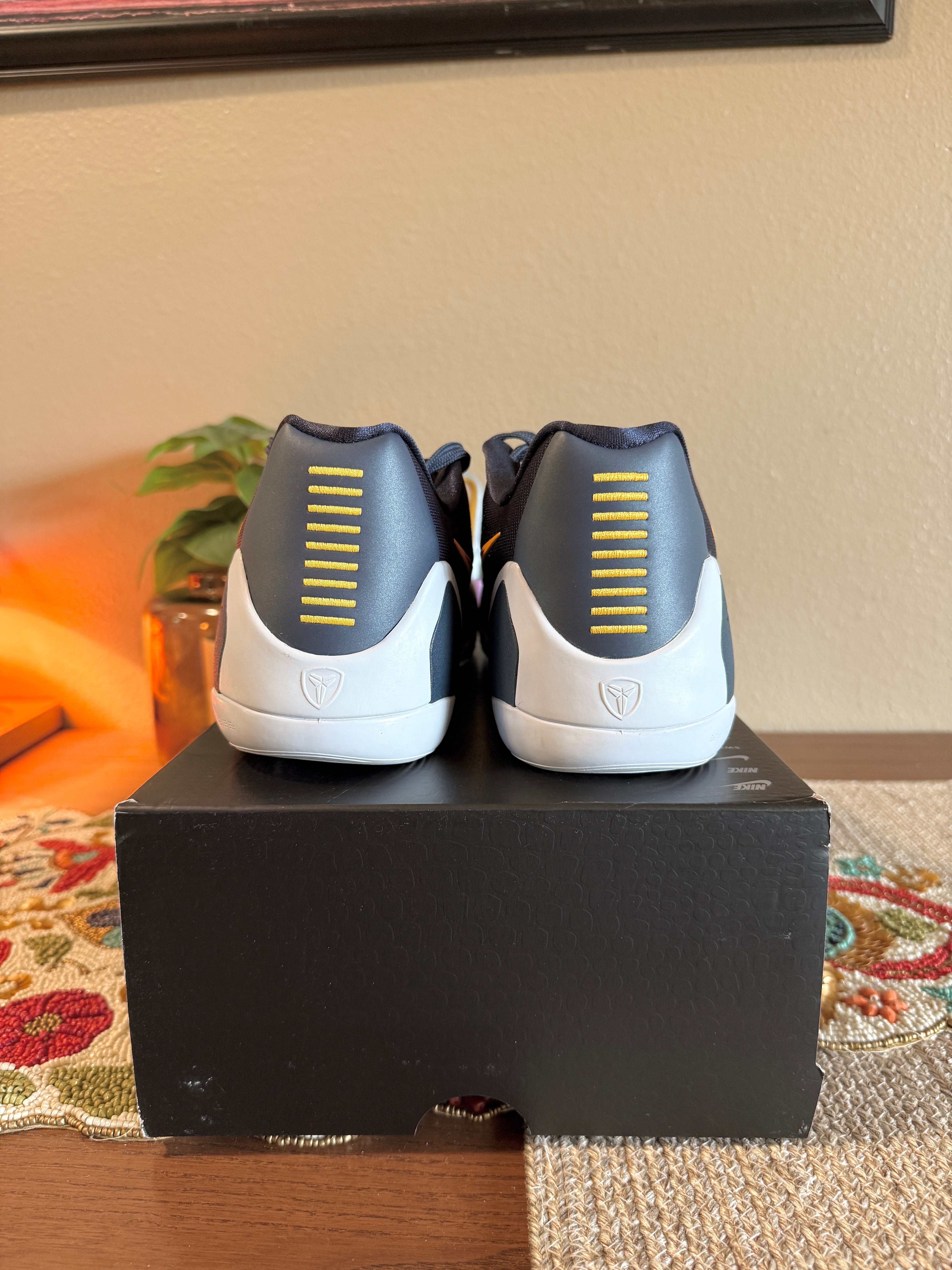 Nike Kobe 9 Elite Low Protro Fade Size 14 MISSING LID