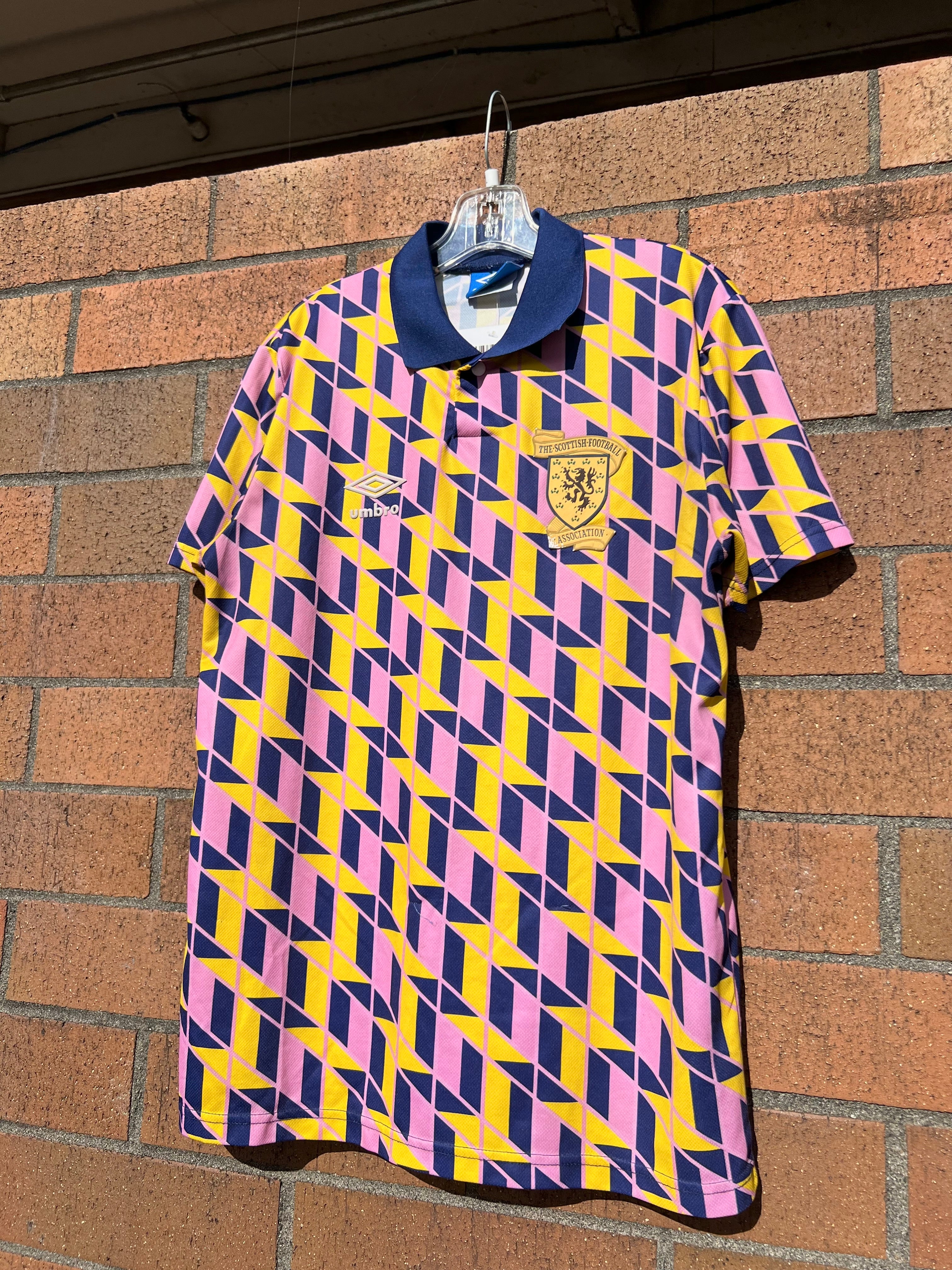 Y2K Scotland Umbro Soccer Jersey L