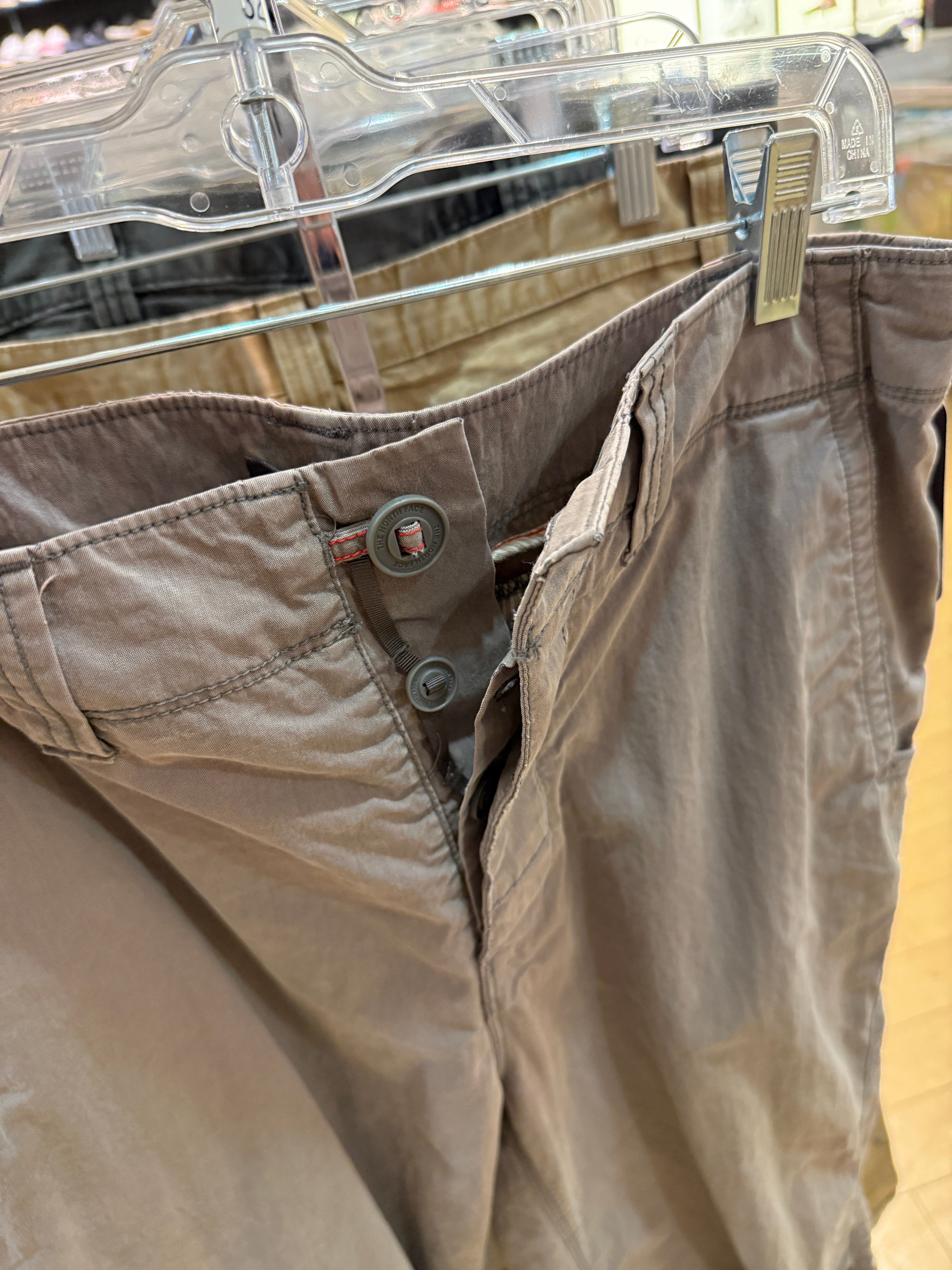 2011 The North Face Grey Trail Pants Size 32