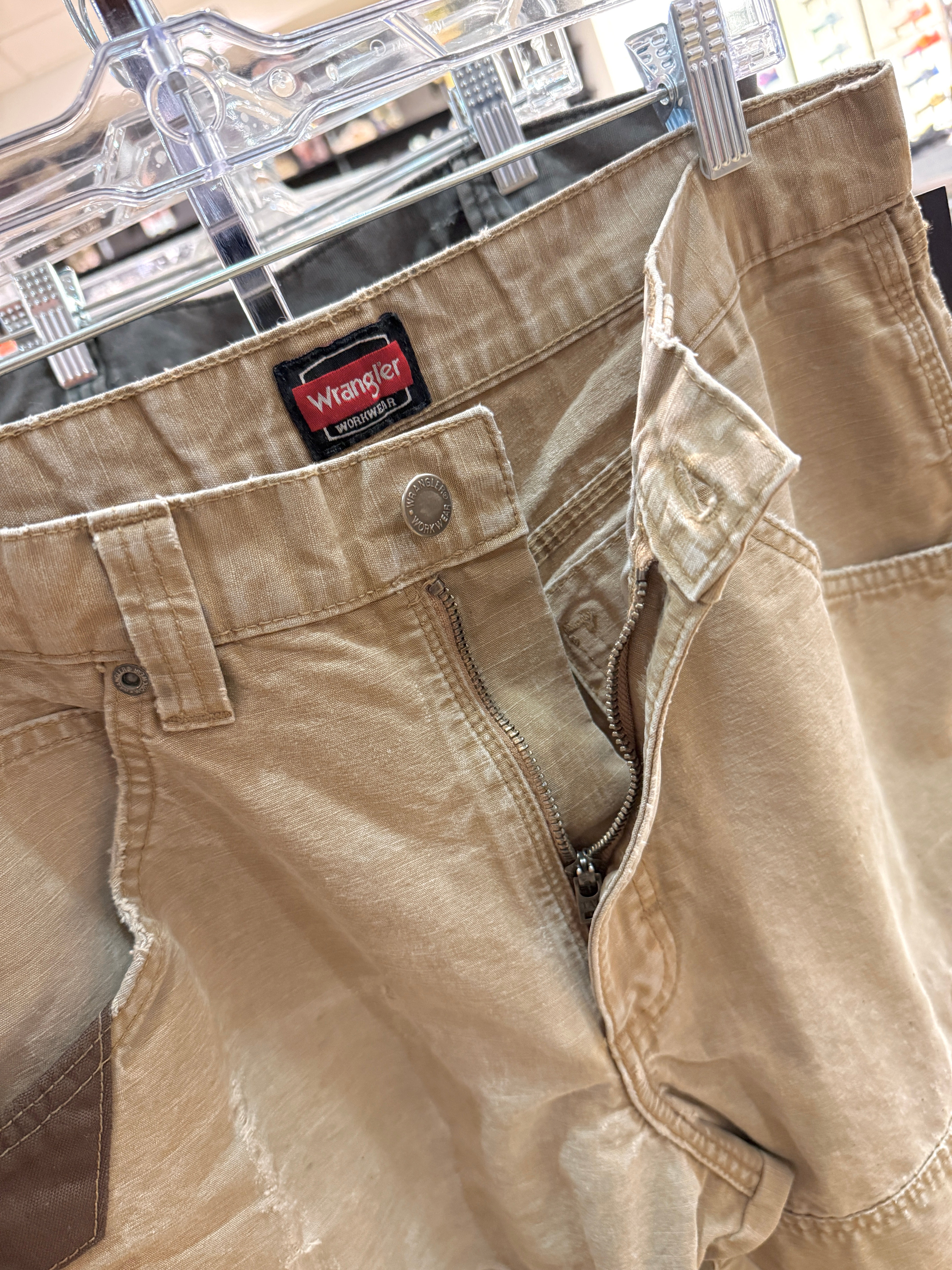 Y2K Wrangler Riggs Thrashed Ripstop Cargo Pants Faded Tan Size 32