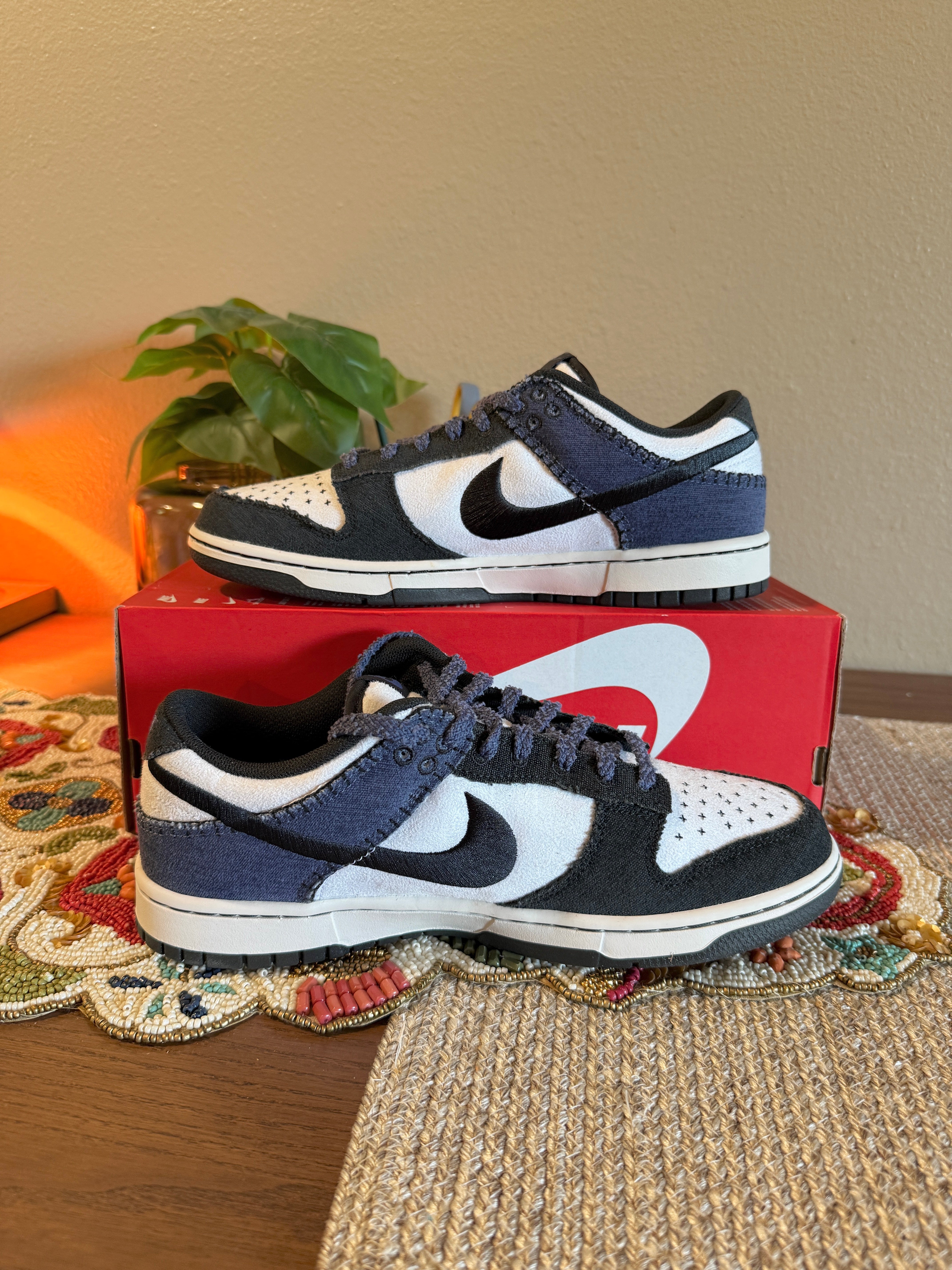 Nike Dunk Low Retro SE White Sanded Purple Size 9.5 MISSING LID
