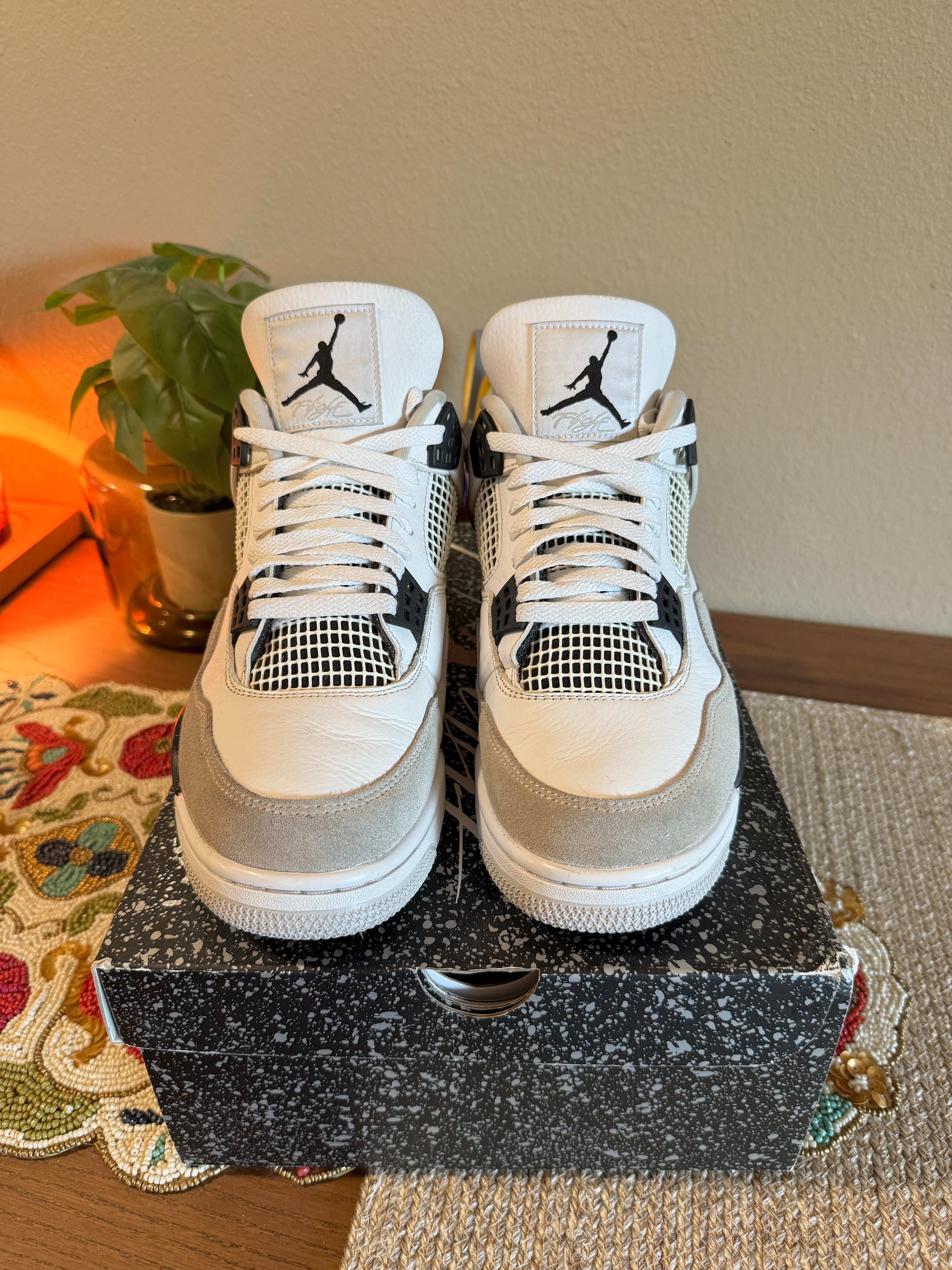 Jordan 4 Retro Military Black Size 10.5 USED