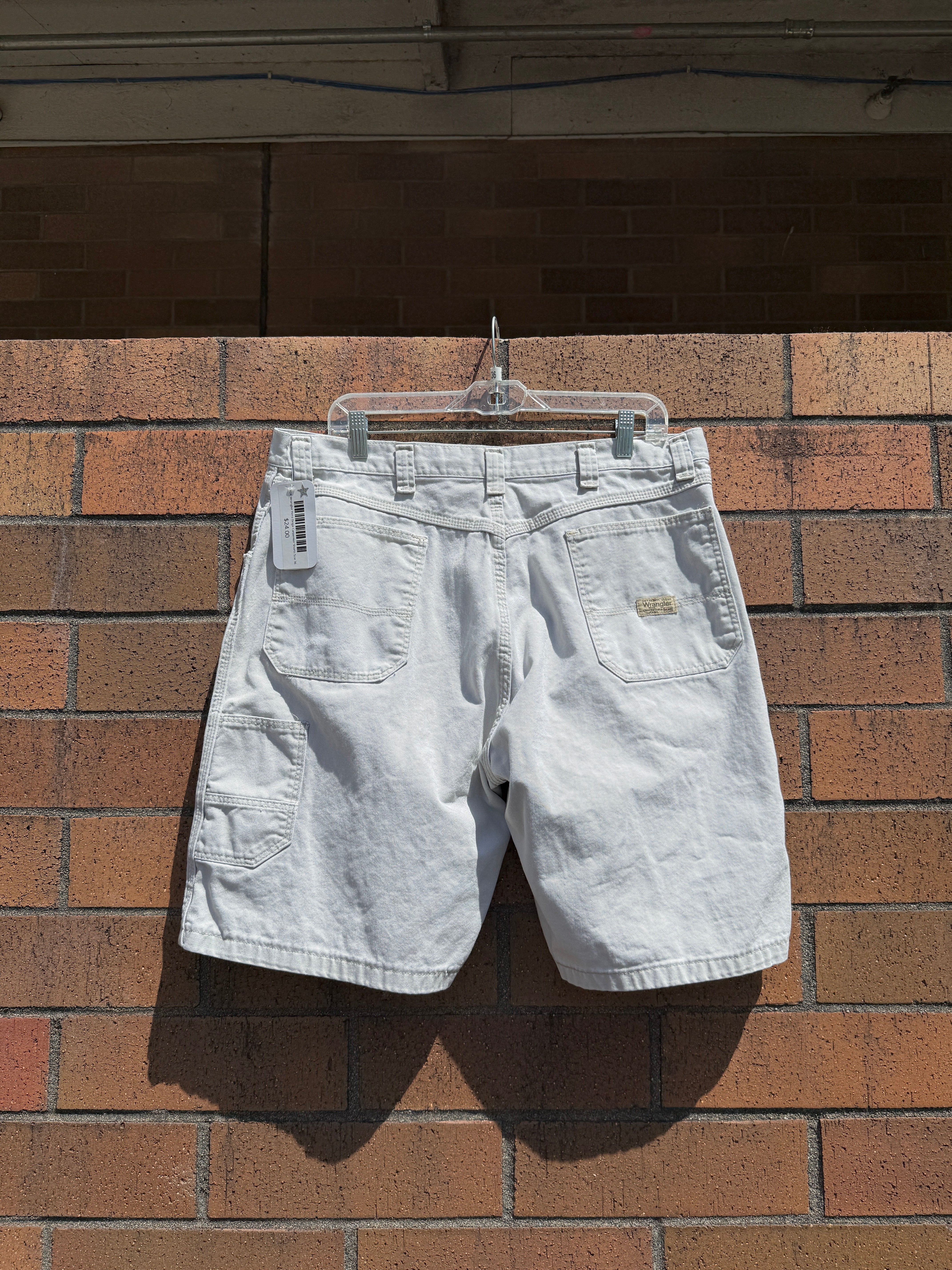 Y2K Wrangler Hero Beige Carpenter Shorts Size 36