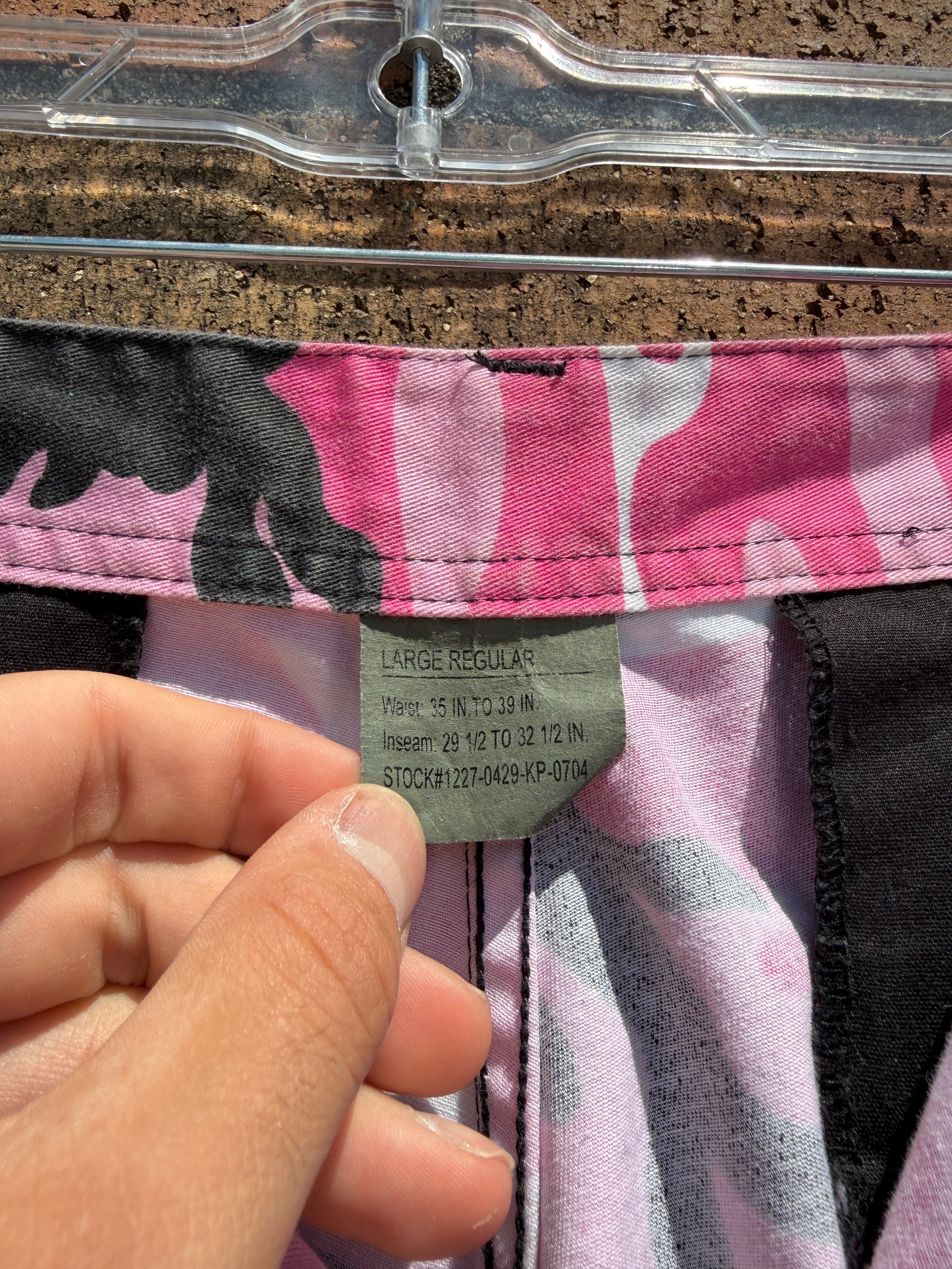 Rothco Pink Camo Cargo Shorts Size L
