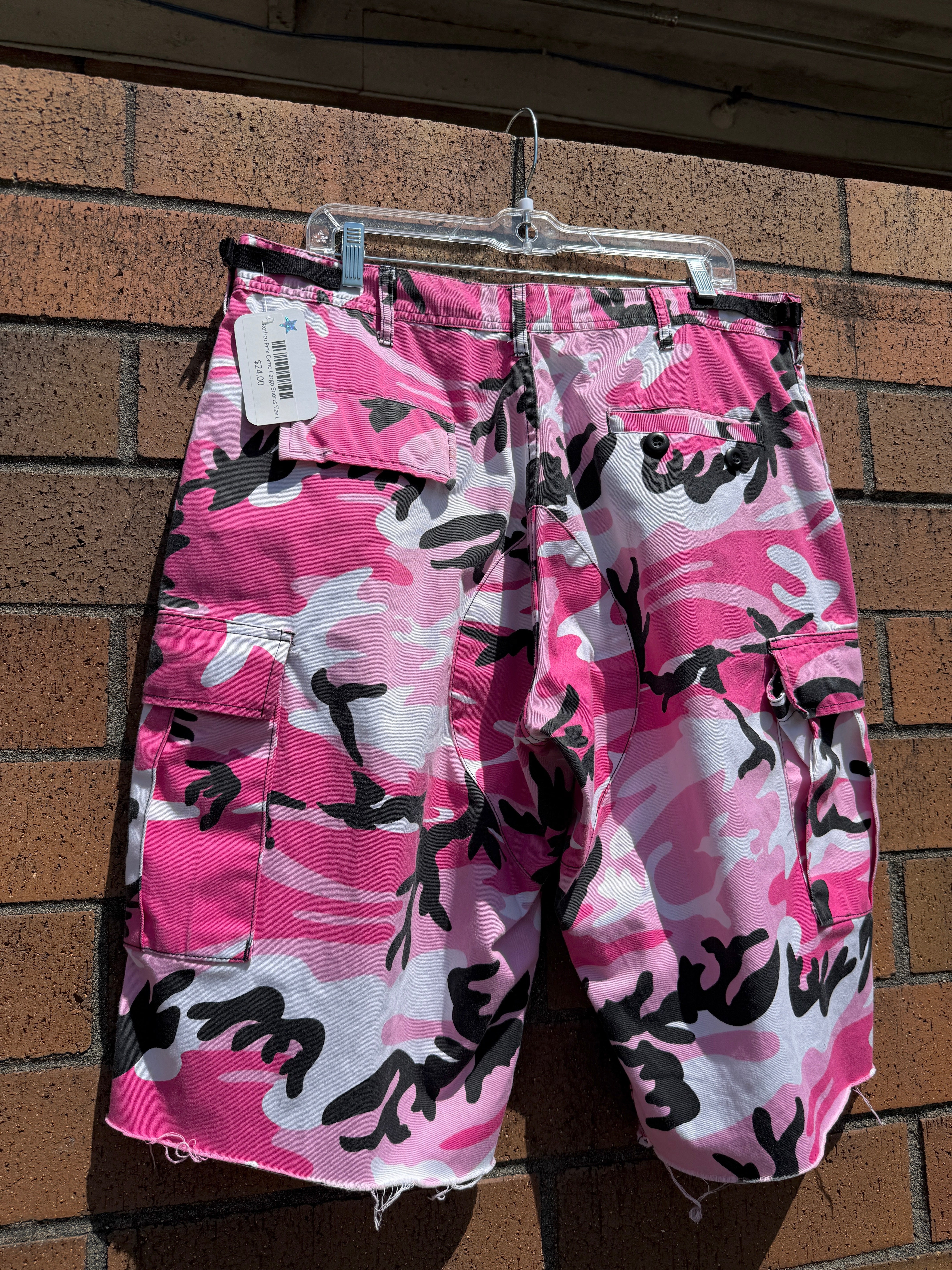 Rothco Pink Camo Cargo Shorts Size L