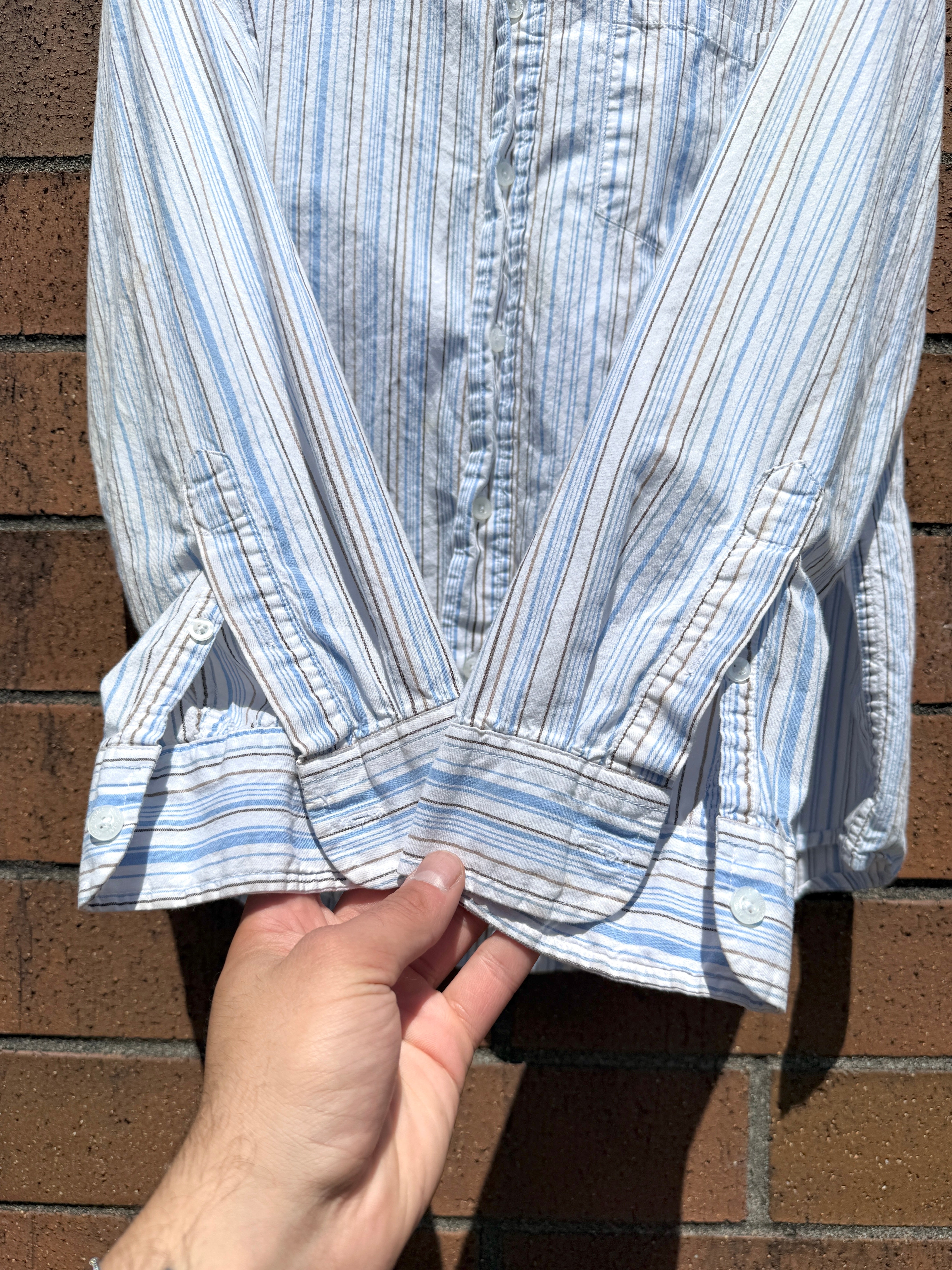 2010s Aeropostale Vertical Stripe Summer Button Up Shirt Size M