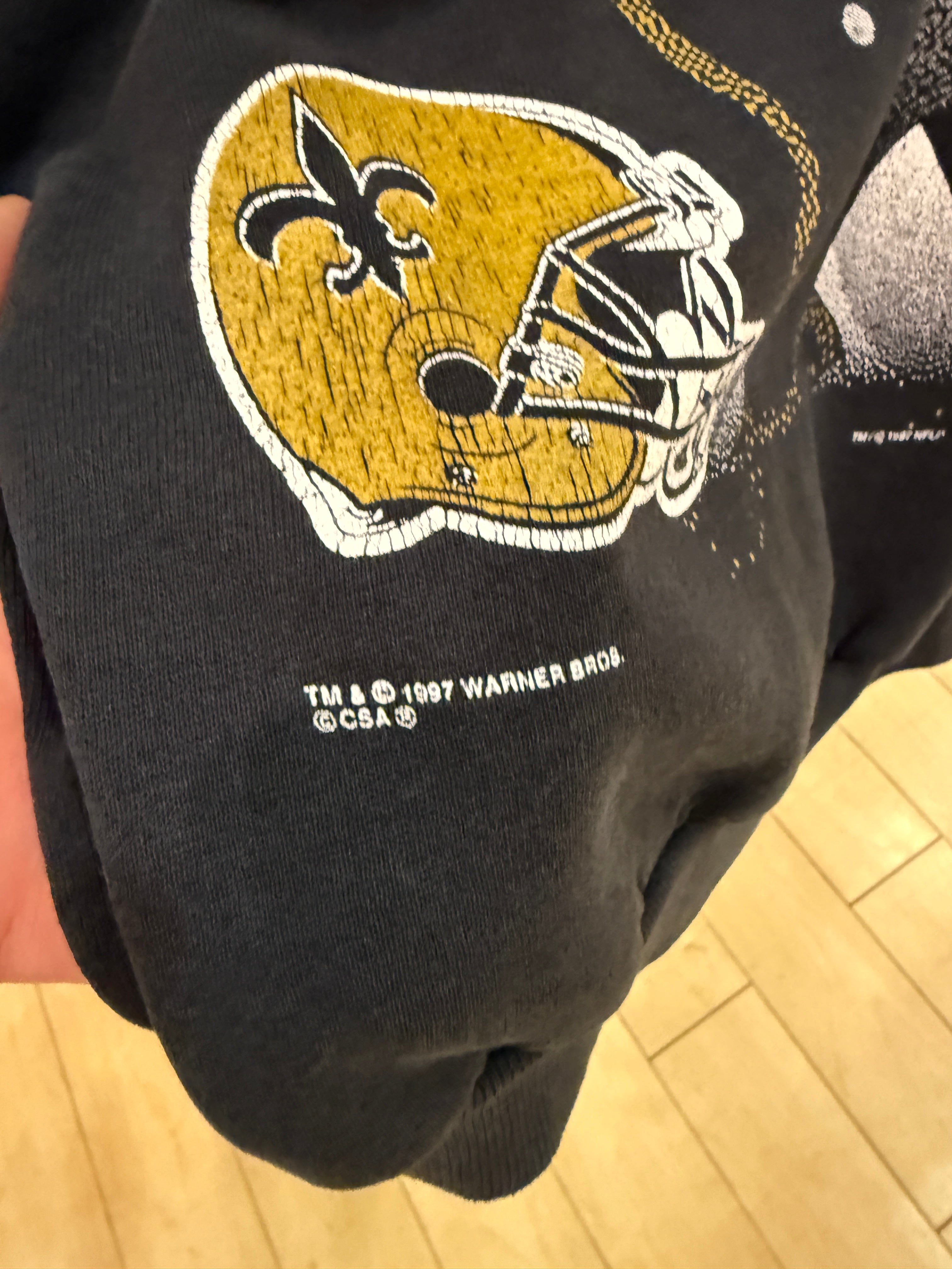 1997 Taz New Orleans Saints Crewneck Sz L