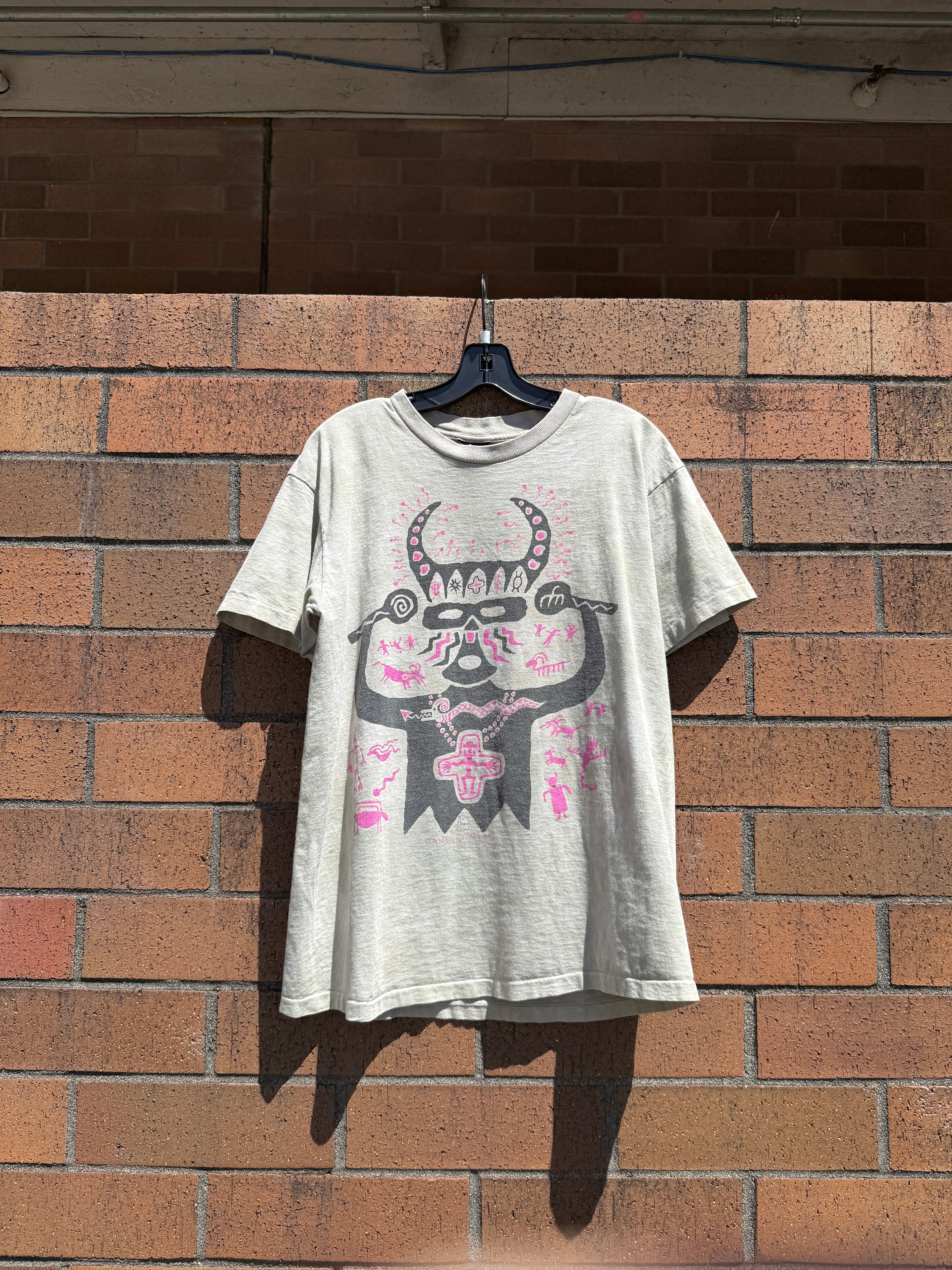 90s Ancient Shaman Cave Art Vancouver Dagoli Tee Size L
