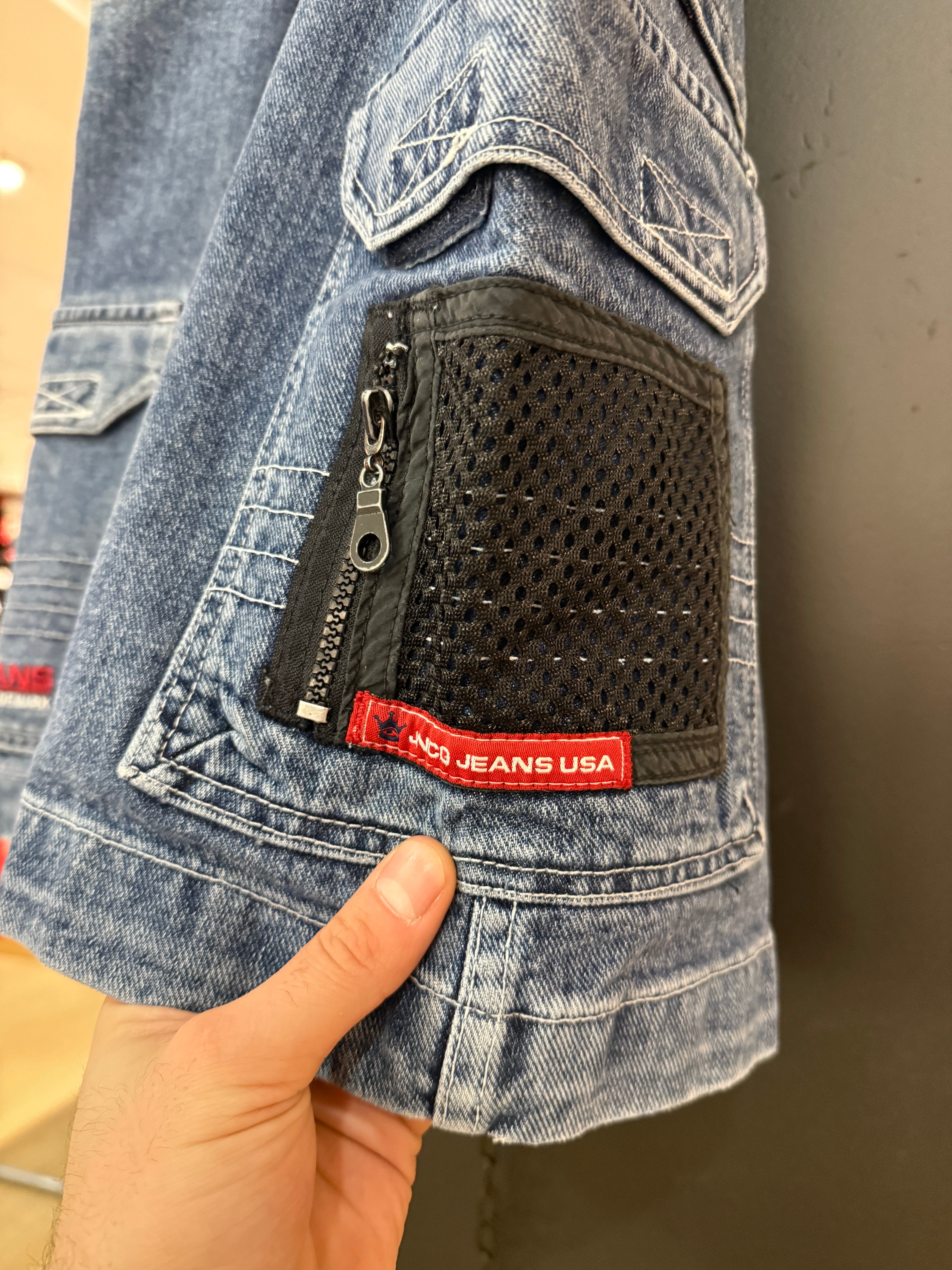 Y2K JNCO Jeans Medium Wash Denim Cargo Jorts Sz 30