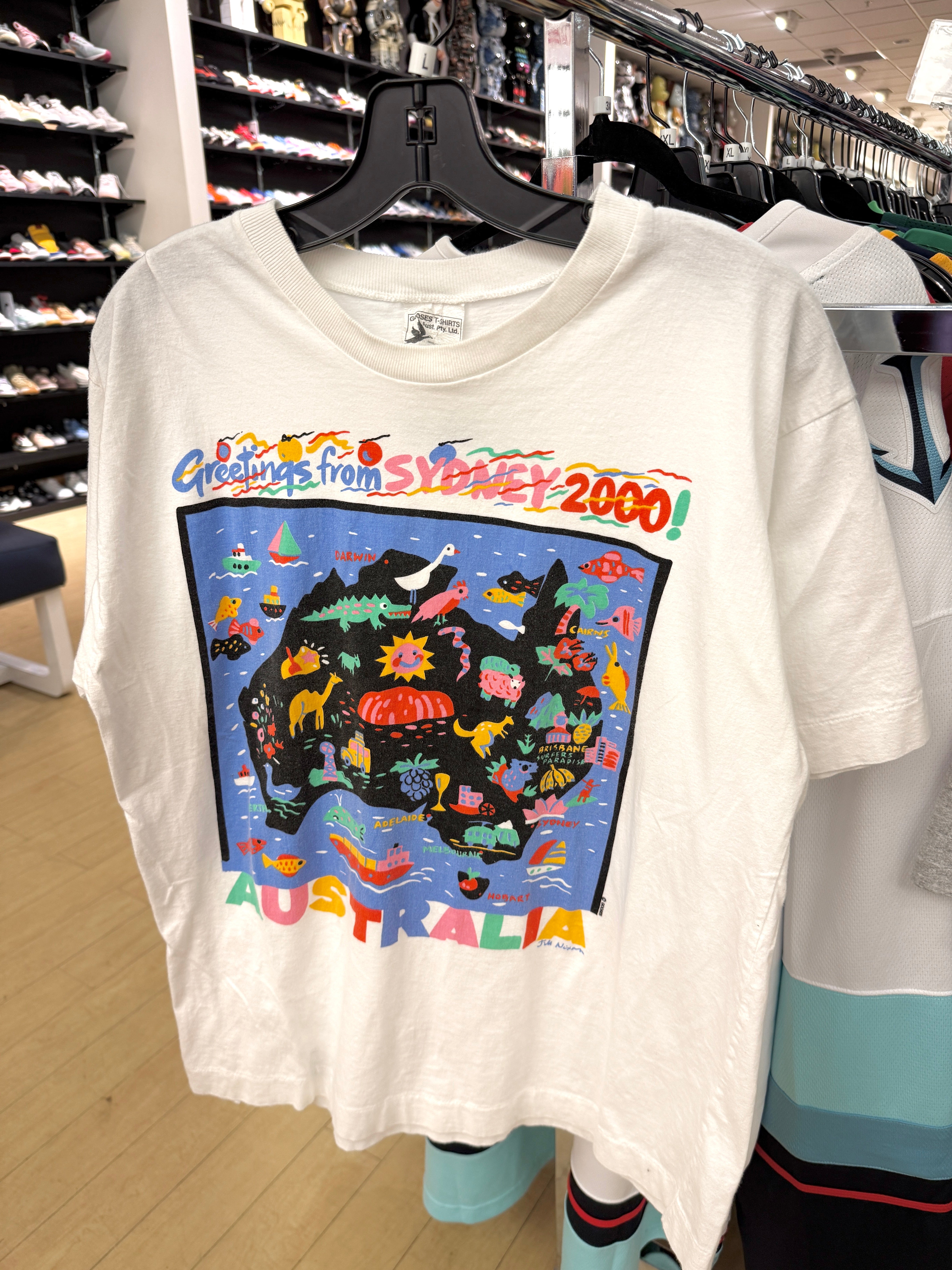 2000 Greetings from Sydney Australia Art Tee Sz L/XL