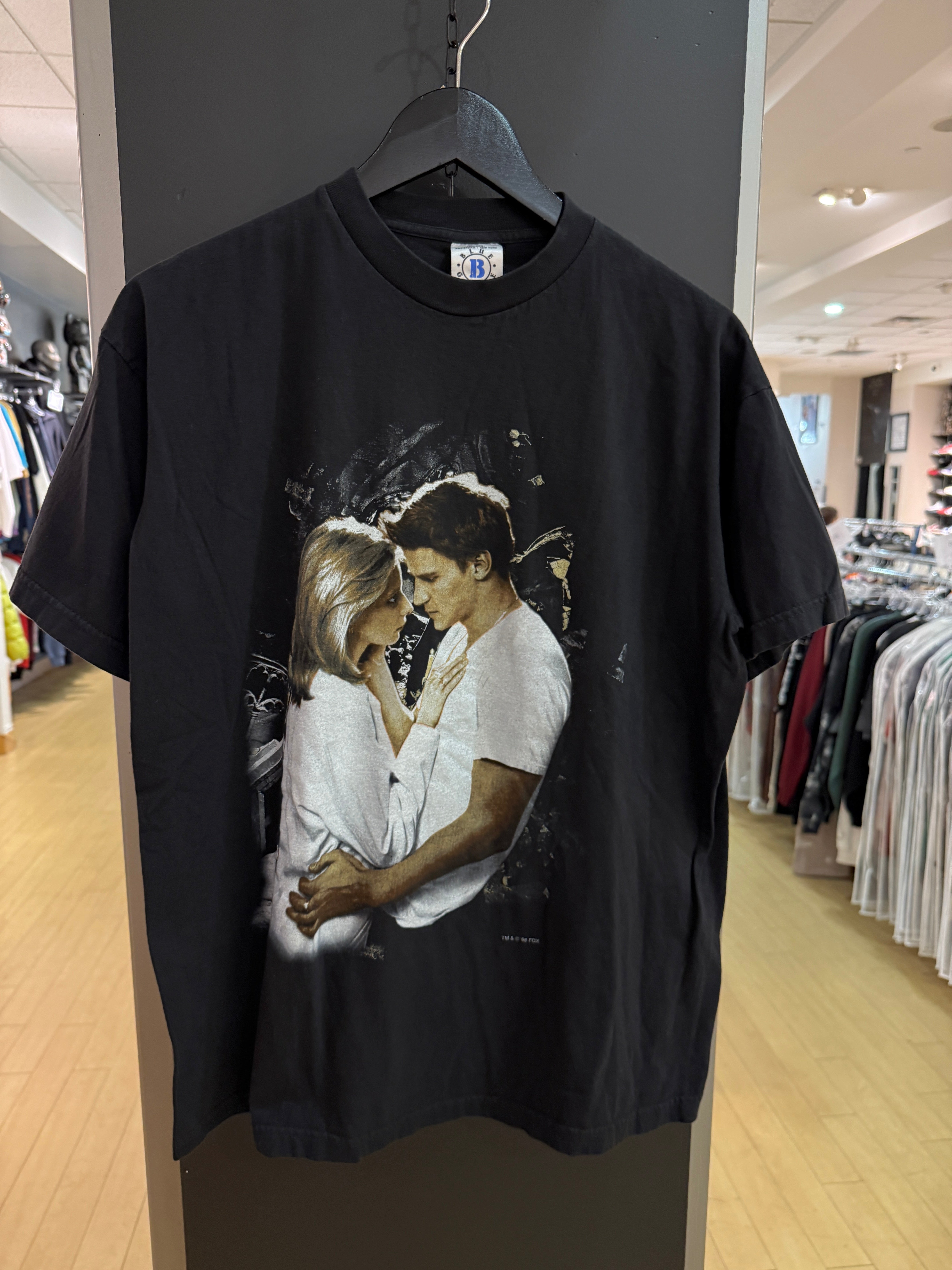 1998 Buffy the Vampire Slayer Tee Size L