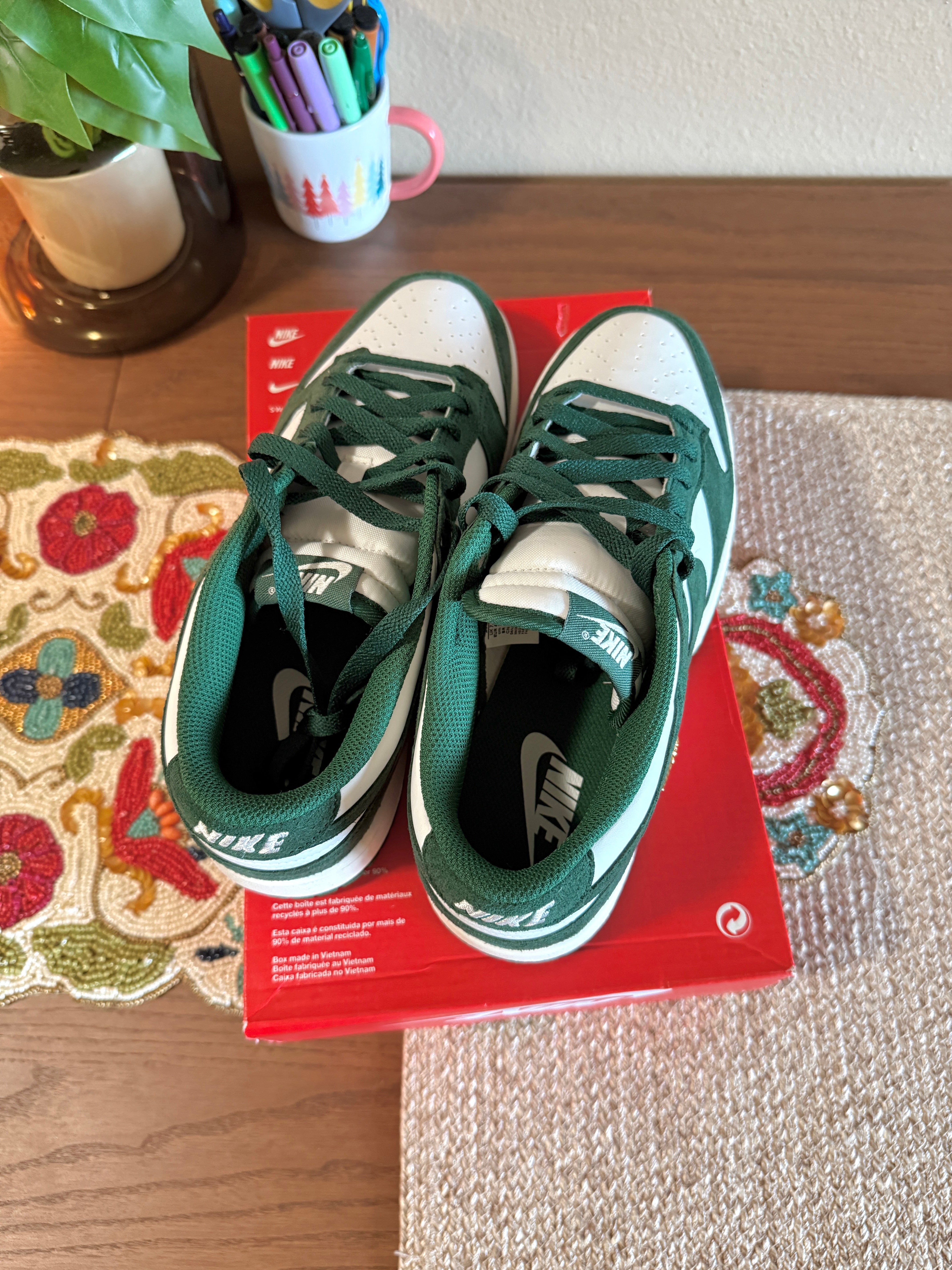 Nike Dunk Low Gorge Green Gold Mini Swoosh Size 8.5 Men's MISSING LID