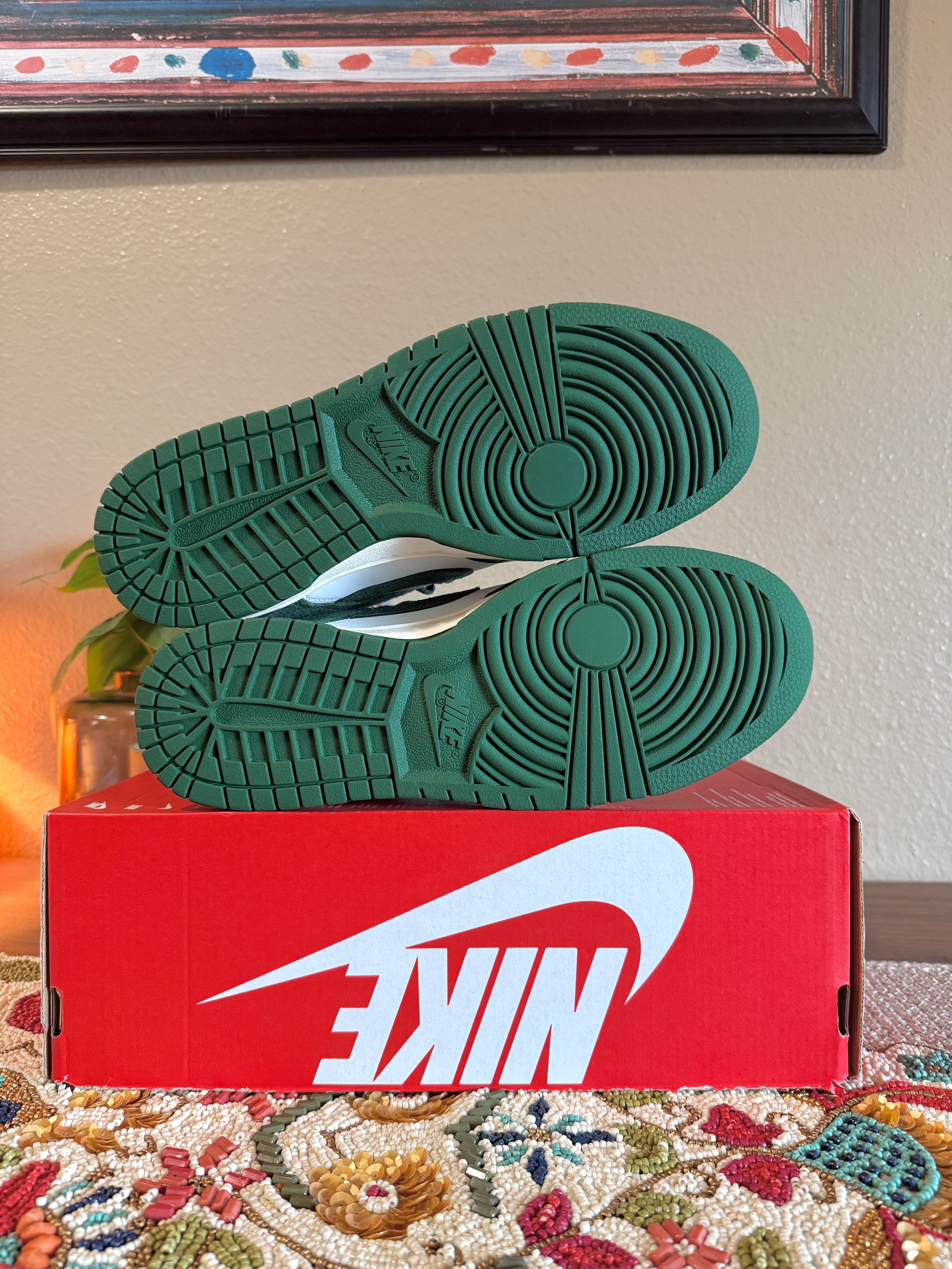 Nike Dunk Low Gorge Green Gold Mini Swoosh Size 8.5 Men's MISSING LID