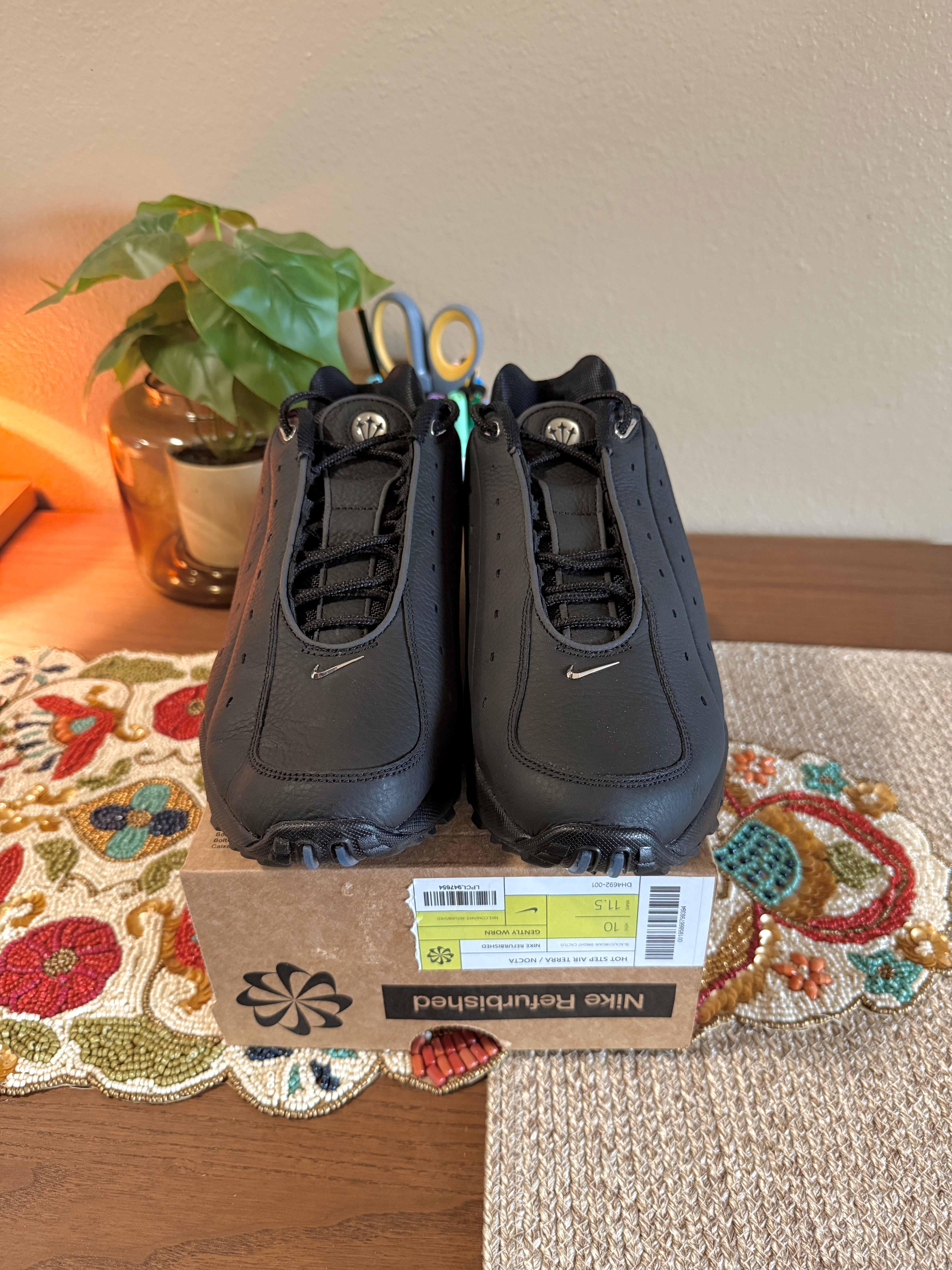 Nike Hot Step Air Terra Drake NOCTA Triple Black Size 10 USED / MISSING LID