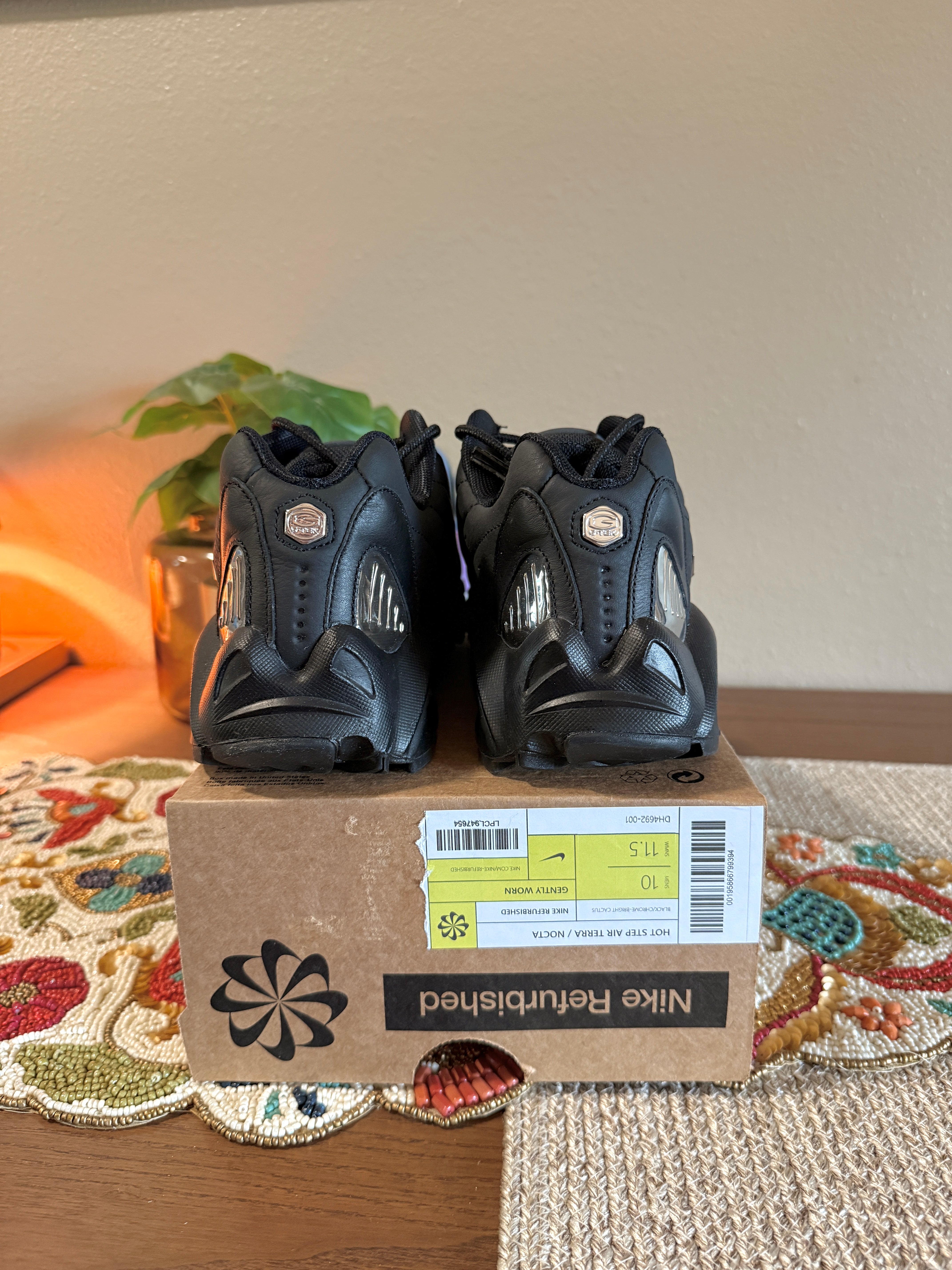 Nike Hot Step Air Terra Drake NOCTA Triple Black Size 10 USED / MISSING LID