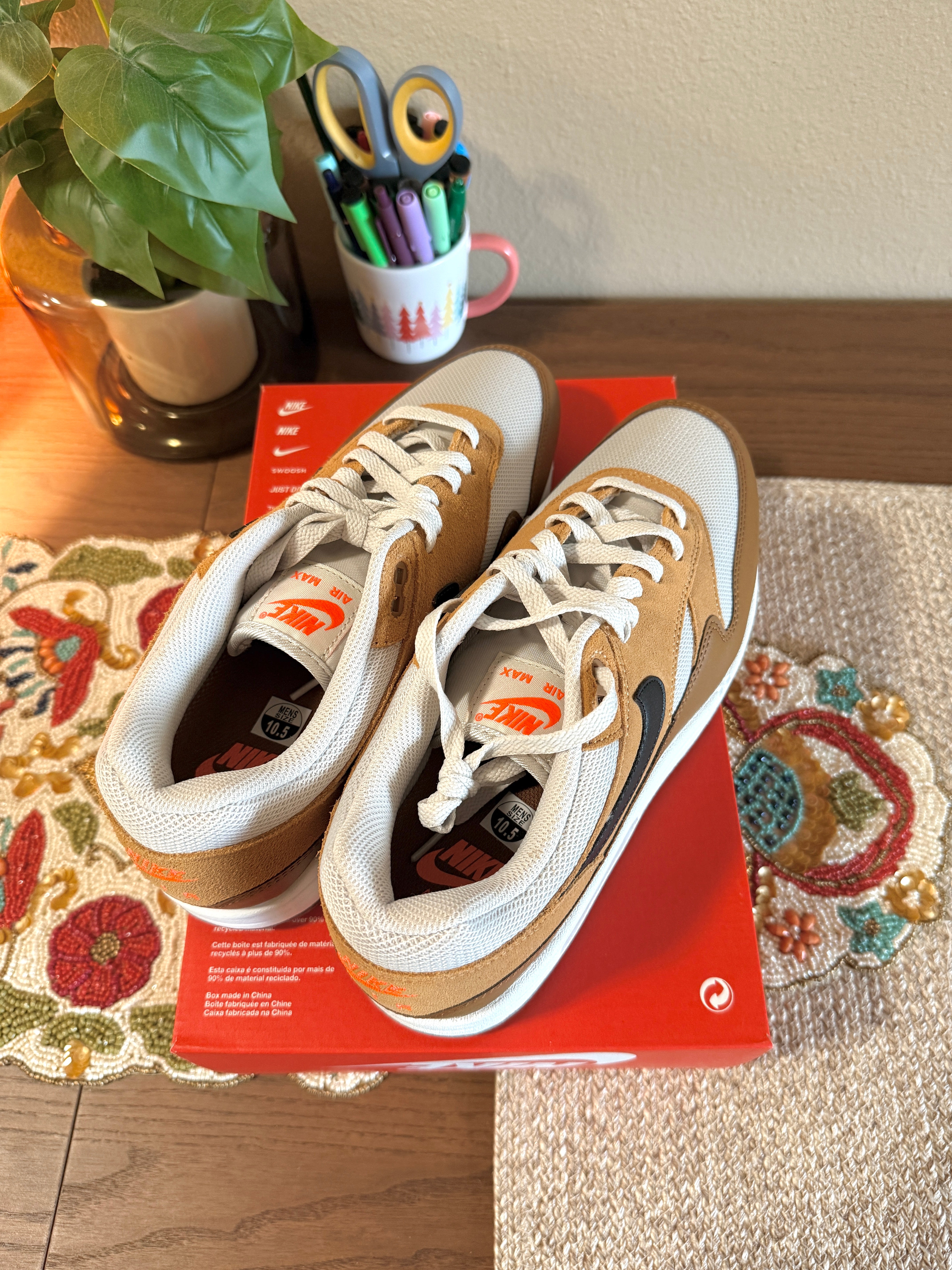 Nike Air Max 1 Essential British Tan Light Bone Size 10.5 MISSING LID