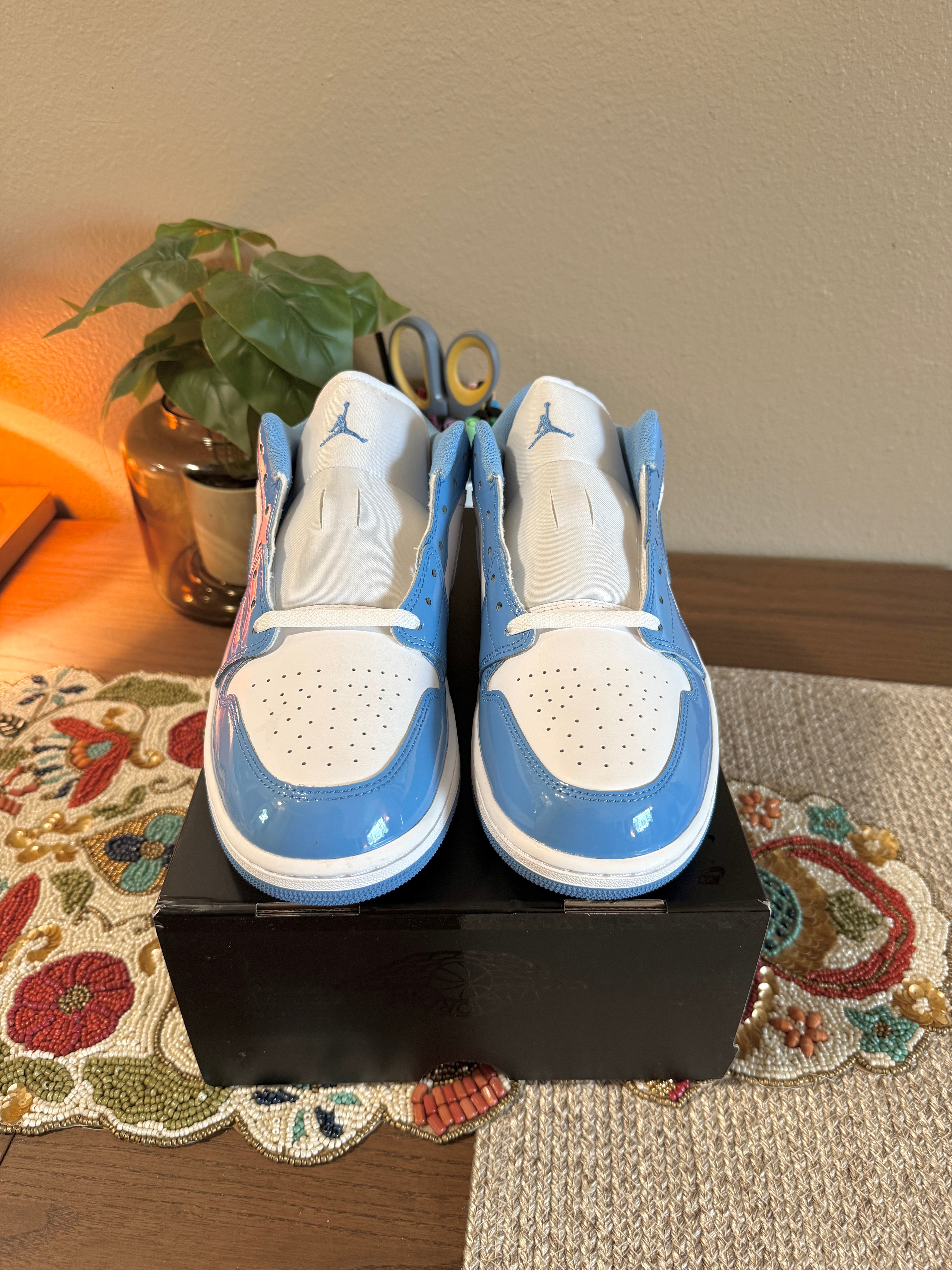 Jordan 1 Low SE White Legend Blue Size 12 MISSING LID