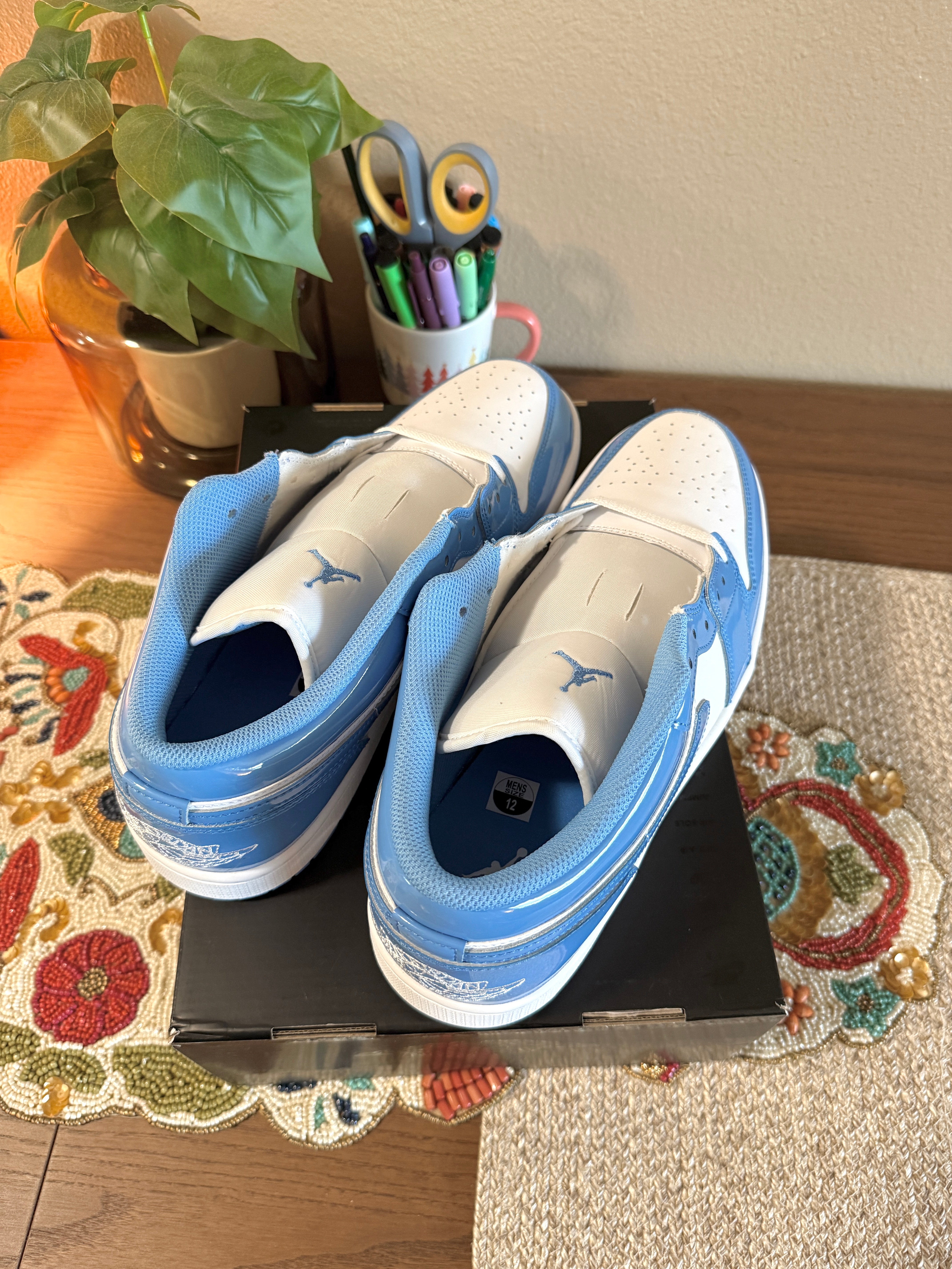 Jordan 1 Low SE White Legend Blue Size 12 MISSING LID