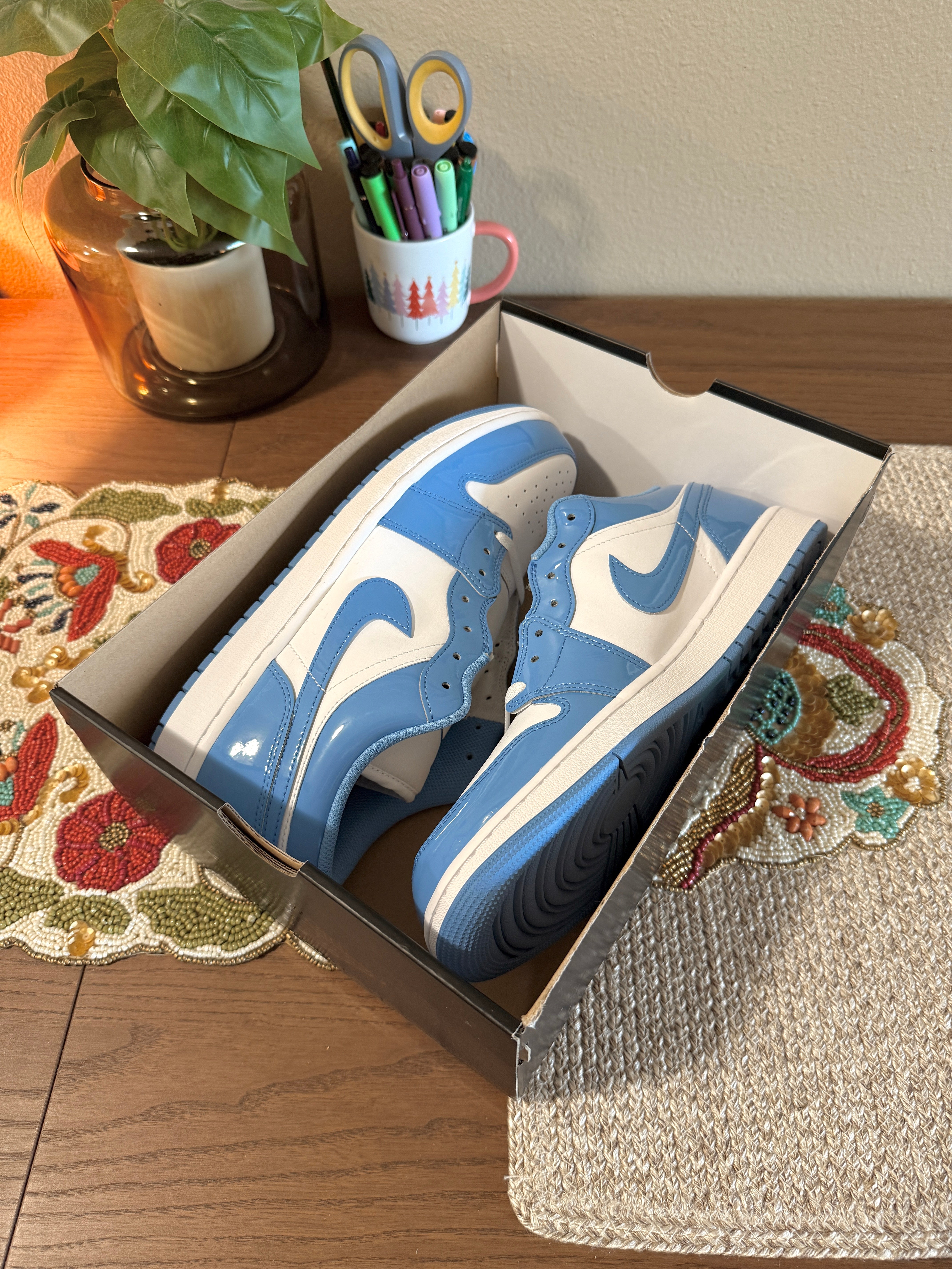 Jordan 1 Low SE White Legend Blue Size 12 MISSING LID