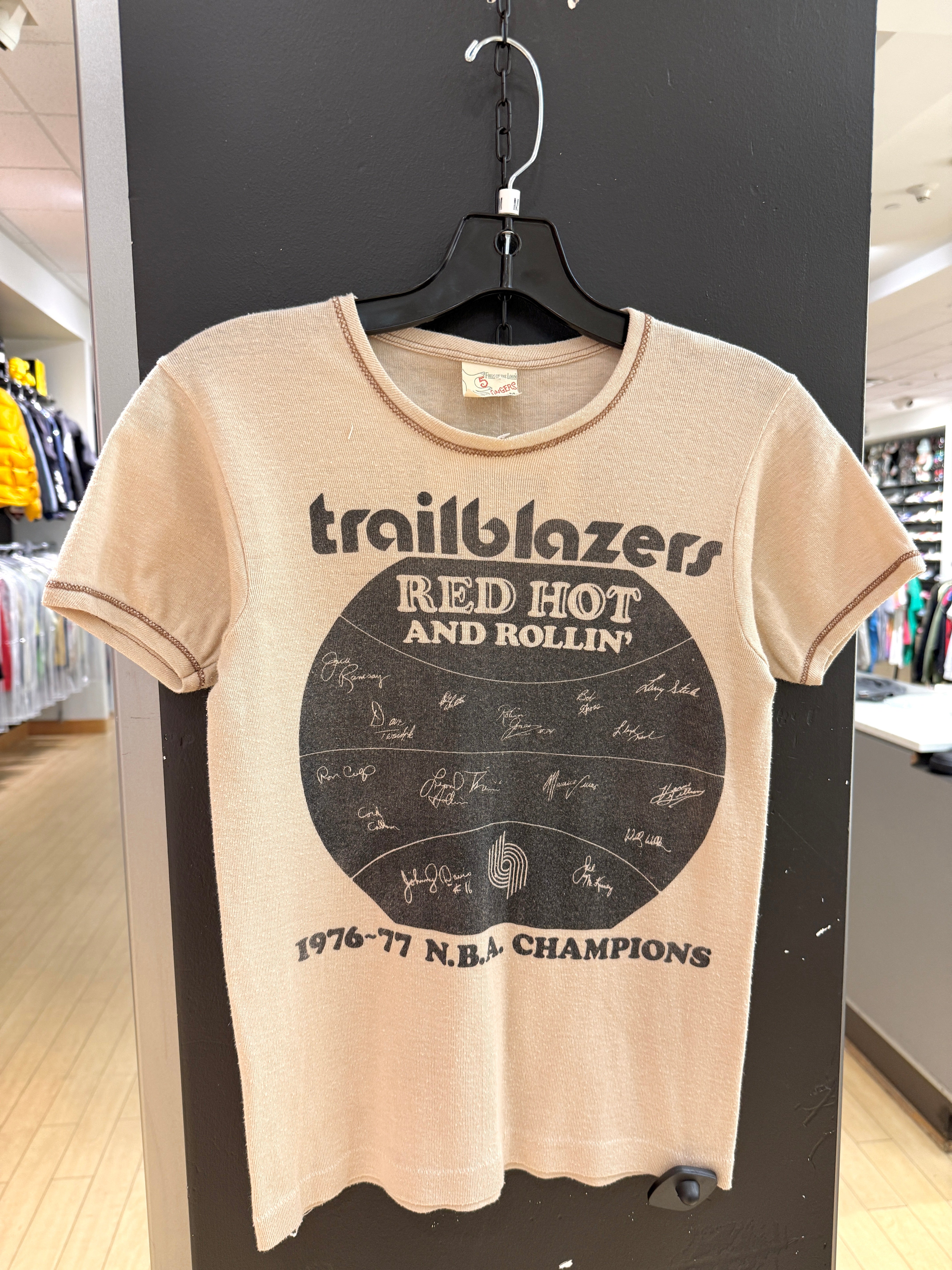 1976-77 Trailblazers Red Hot and Rollin Tee Sz M