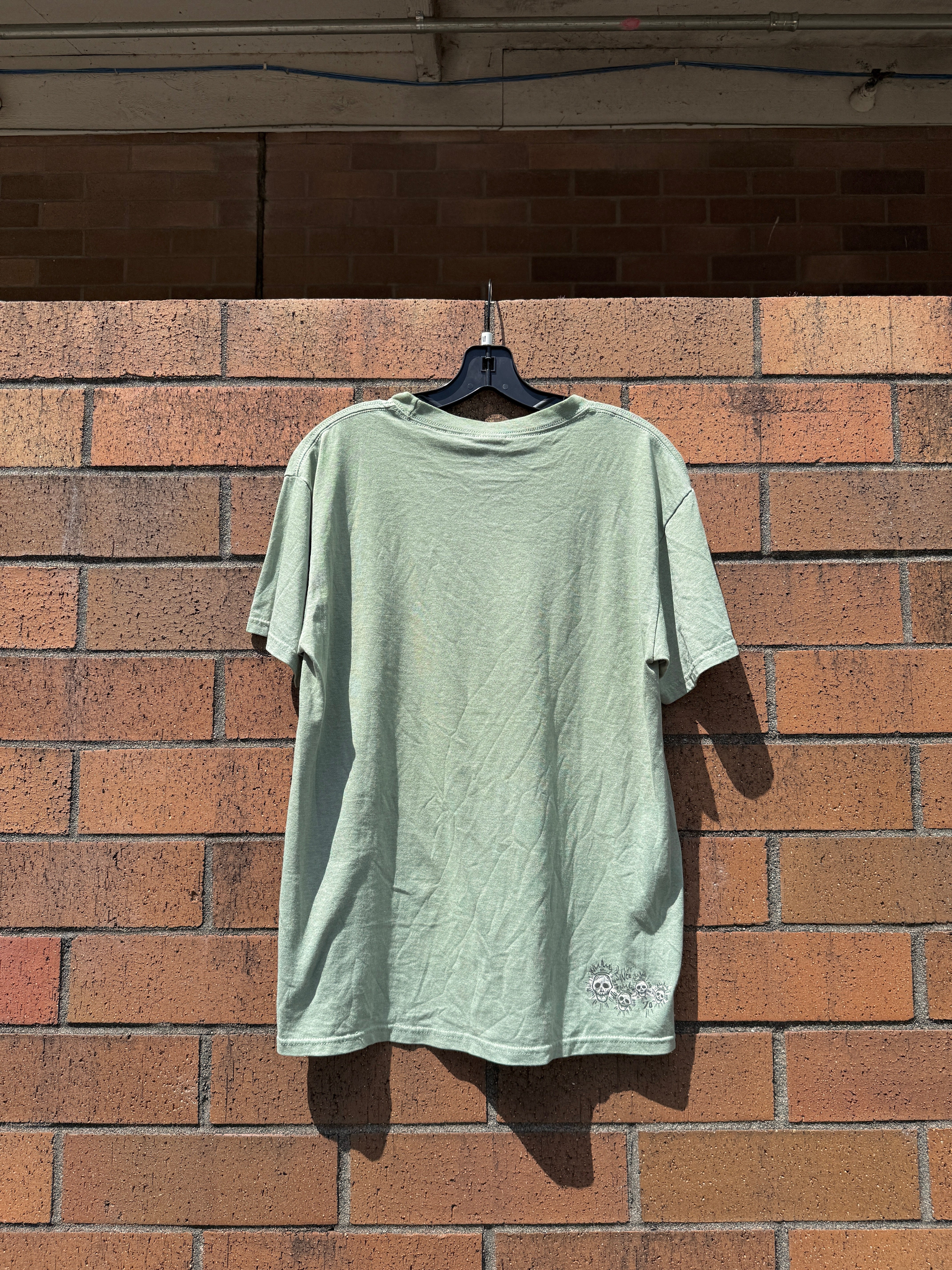 Y2K Quiksilver Green Drummer Tee Size M