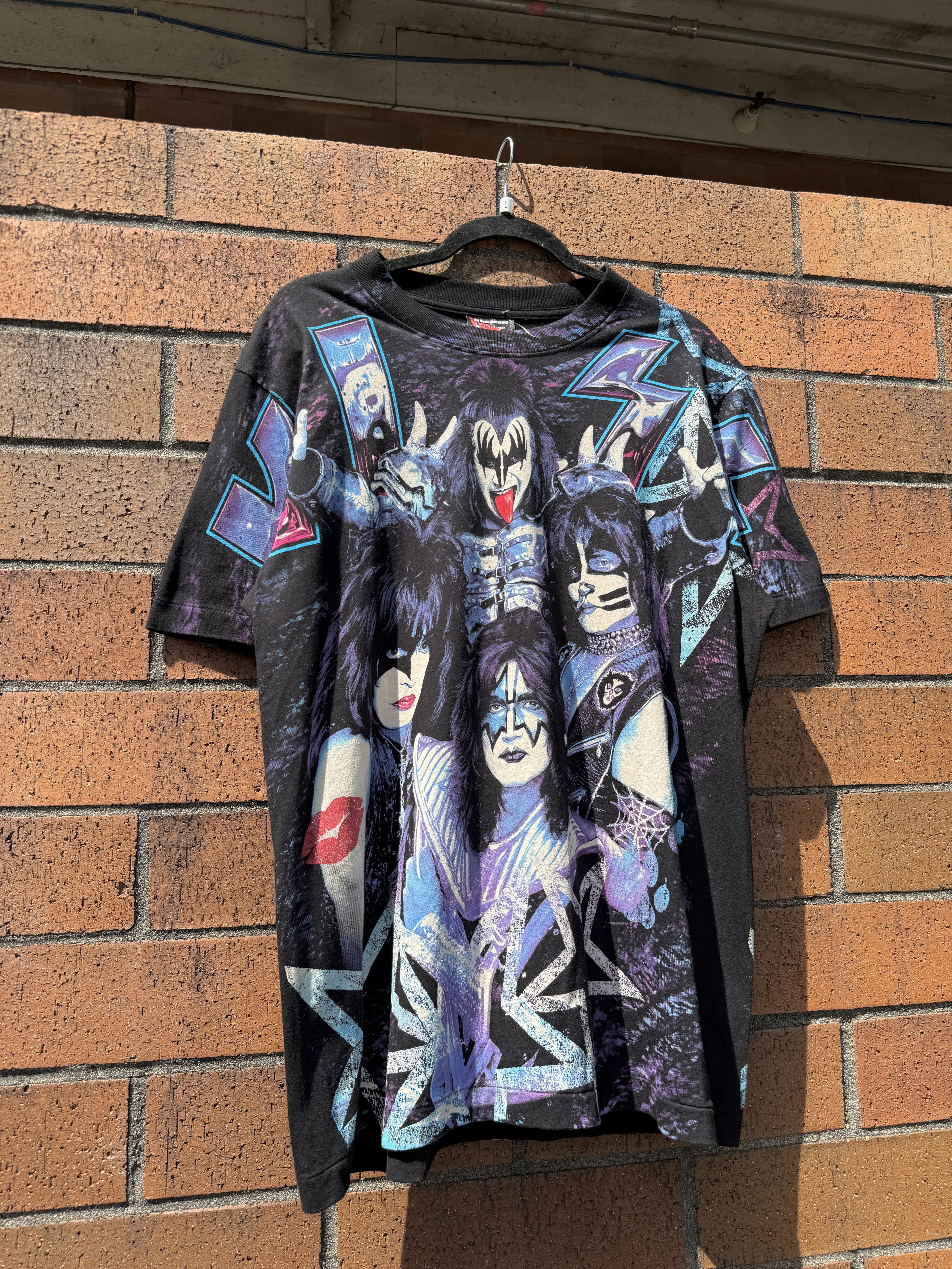 Y2K Kiss The Roxx Bootleg AOP Tee Size L