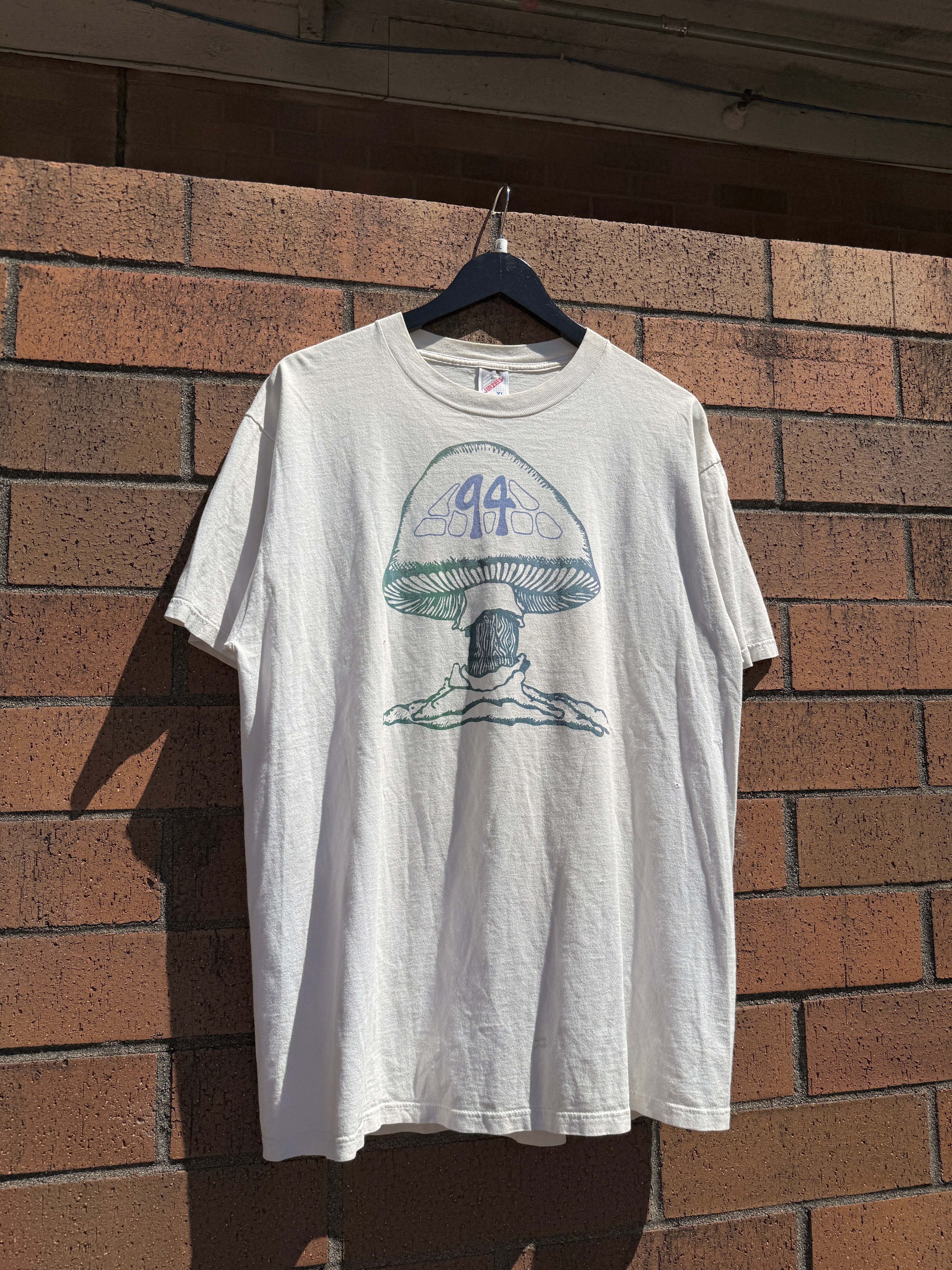 1994 Grateful Dead Dead in Eugene Lot Tee Size XL