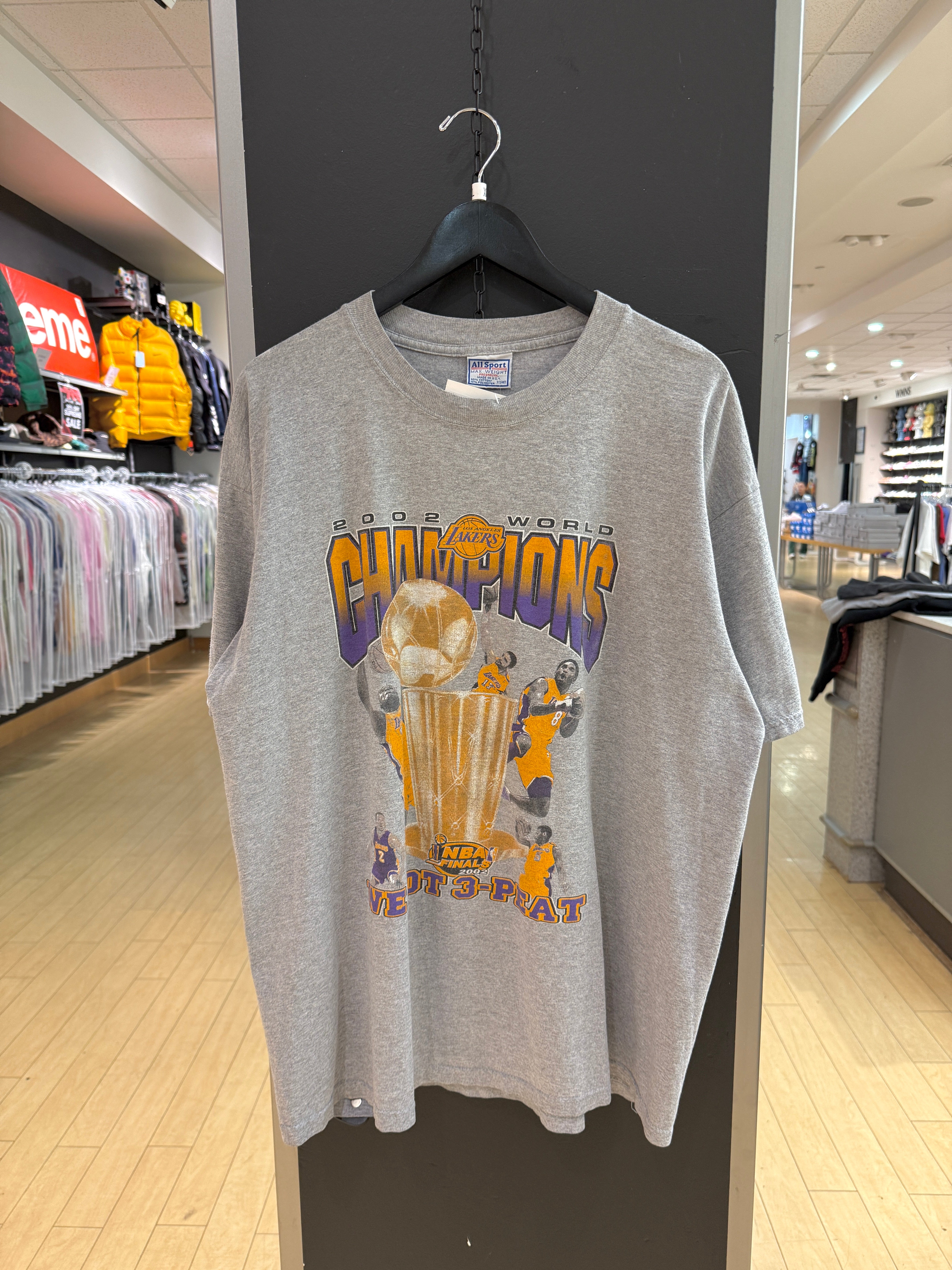 2002 LA Lakers World Champions Tee Sz XL